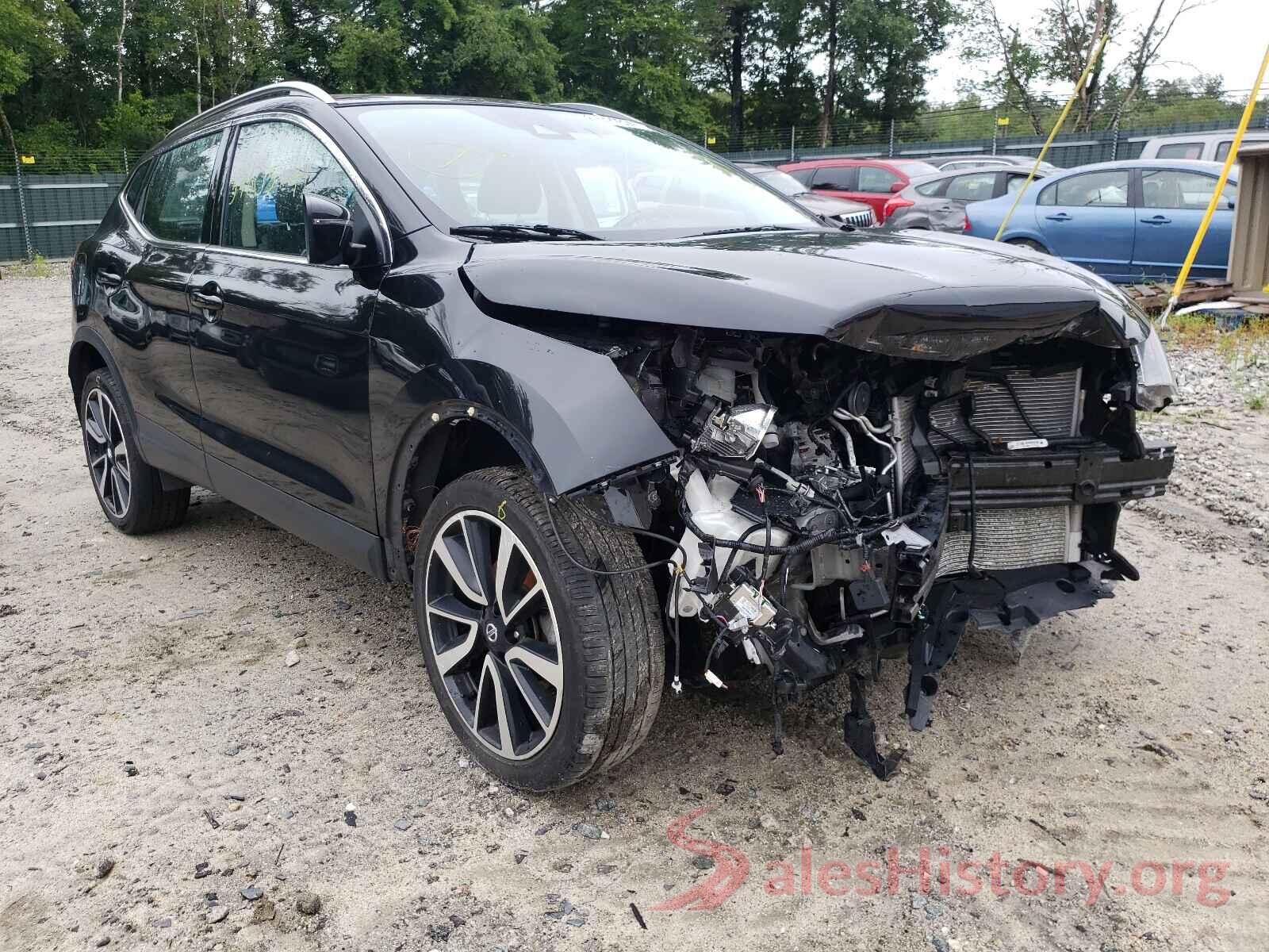 JN1BJ1CR2JW293844 2018 NISSAN ROGUE