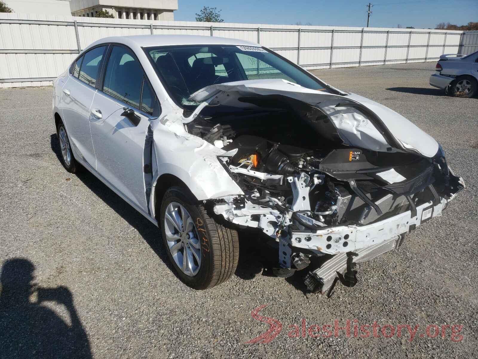 1G1BE5SM4K7104128 2019 CHEVROLET CRUZE