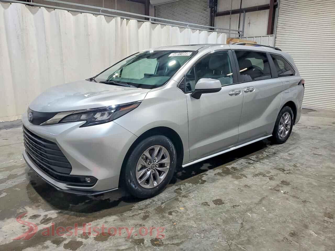 5TDYRKEC1SS243923 2025 TOYOTA SIENNA