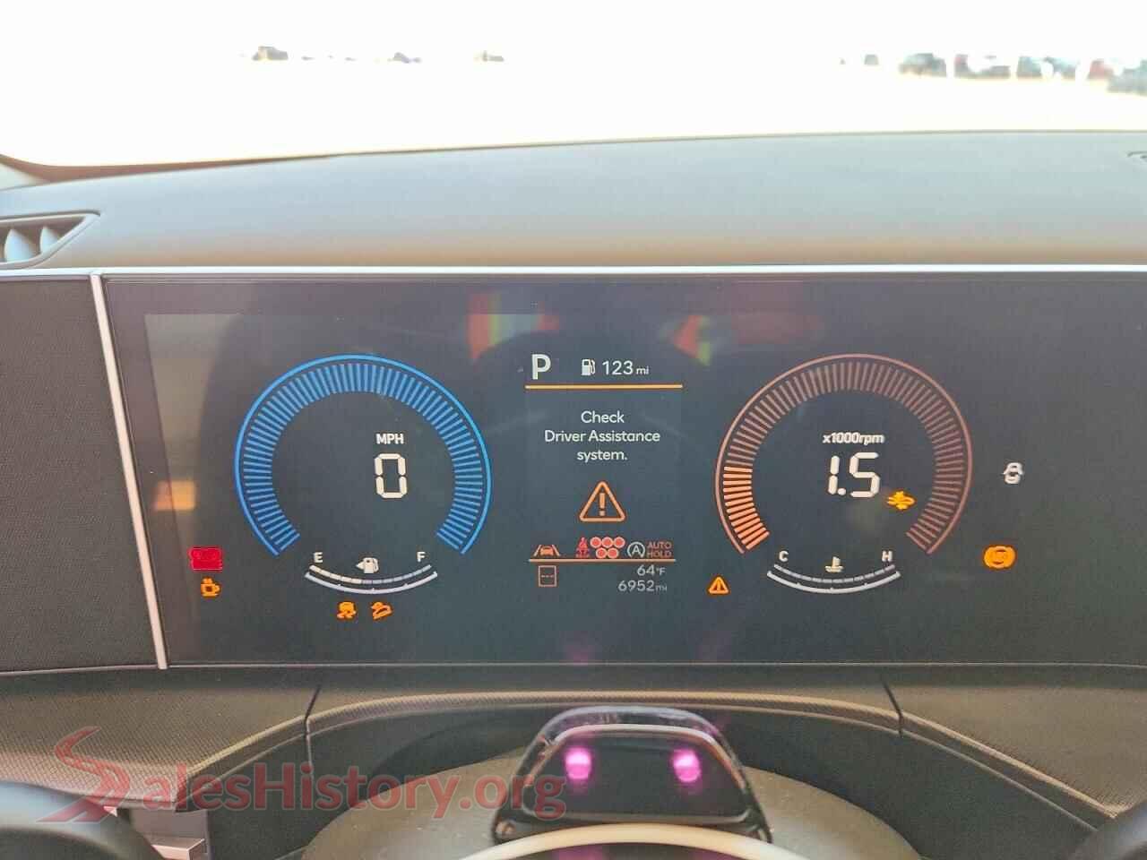 2026 HYUNDAI SANTA FE VIN 5NMP2DGL5TH191435, interior center console