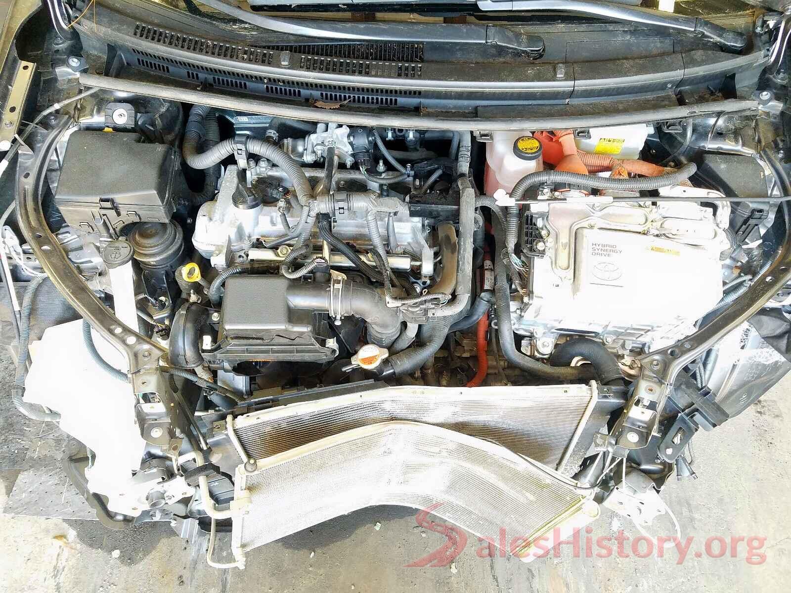 JTDKDTB39F1114619 2015 TOYOTA PRIUS