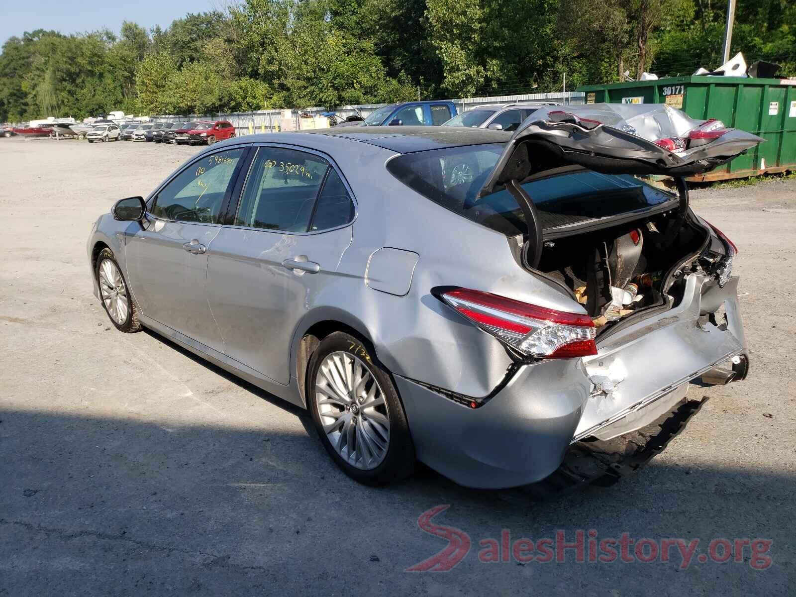 4T1B11HK2JU508574 2018 TOYOTA CAMRY