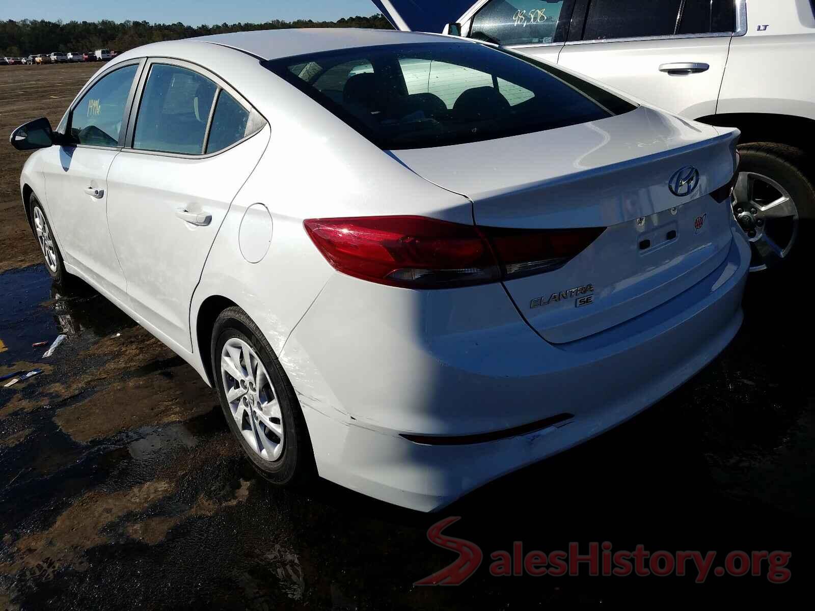 5NPD74LF0JH353556 2018 HYUNDAI ELANTRA