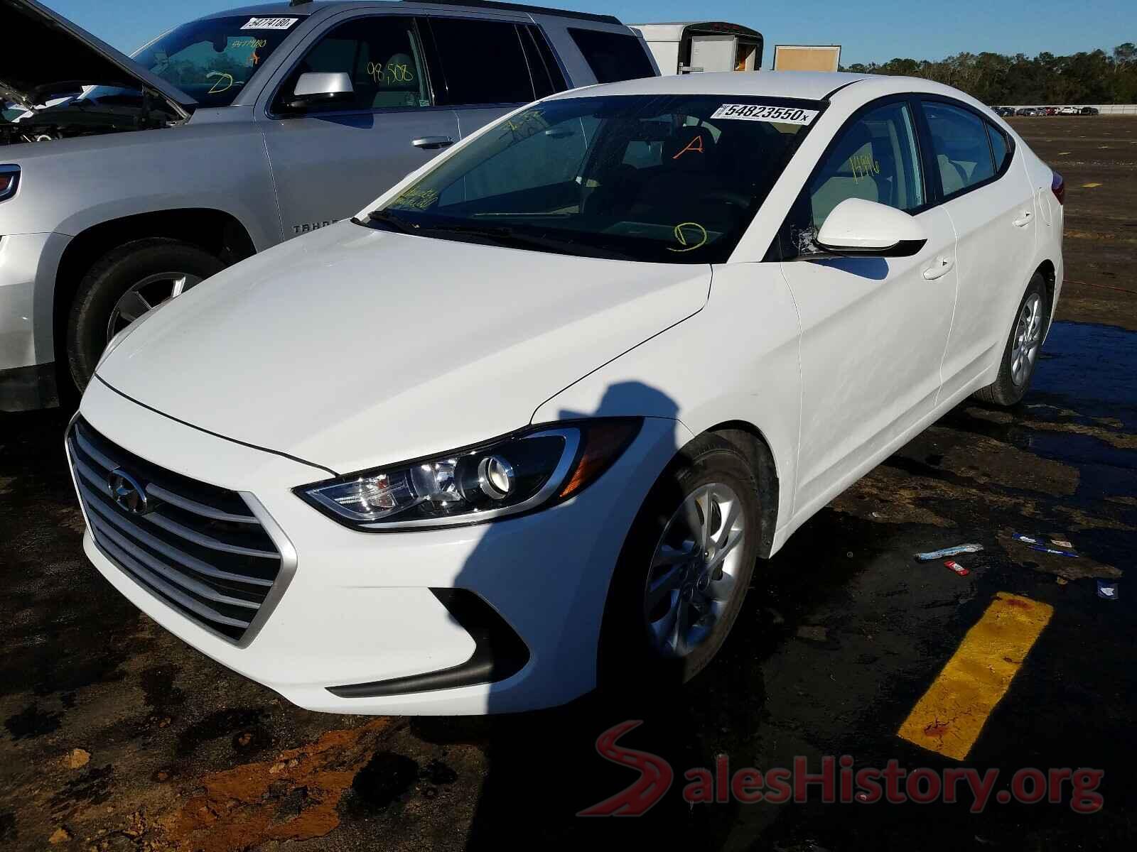 5NPD74LF0JH353556 2018 HYUNDAI ELANTRA