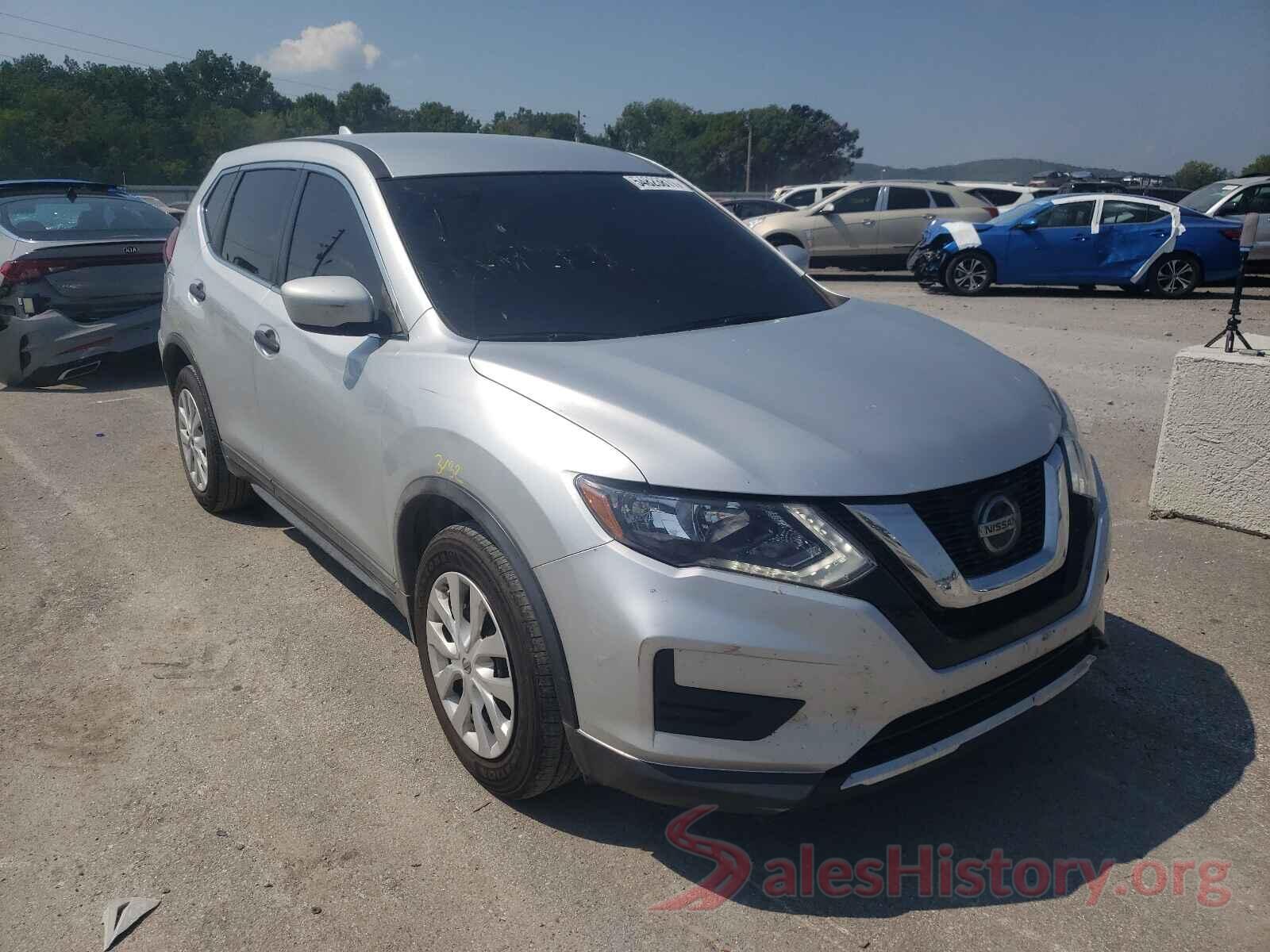 KNMAT2MT7JP572185 2018 NISSAN ROGUE