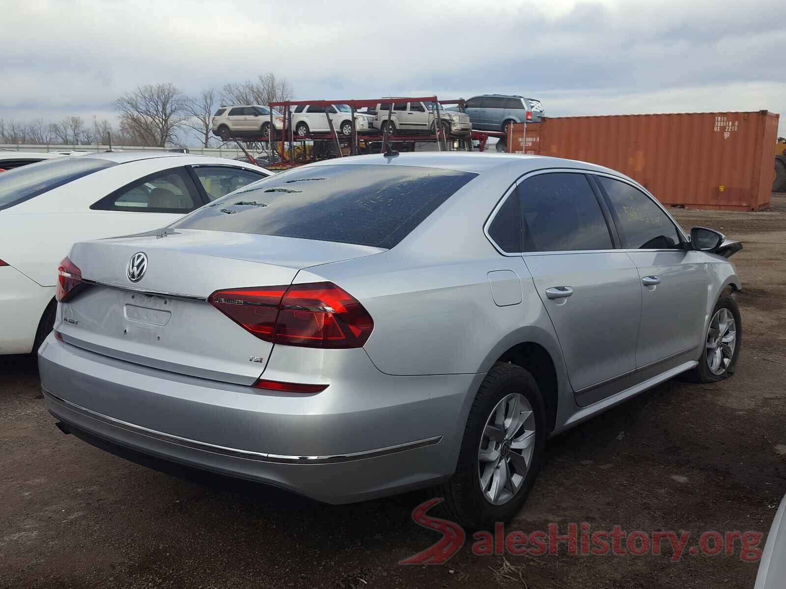 1VWAT7A33HC039007 2017 VOLKSWAGEN PASSAT