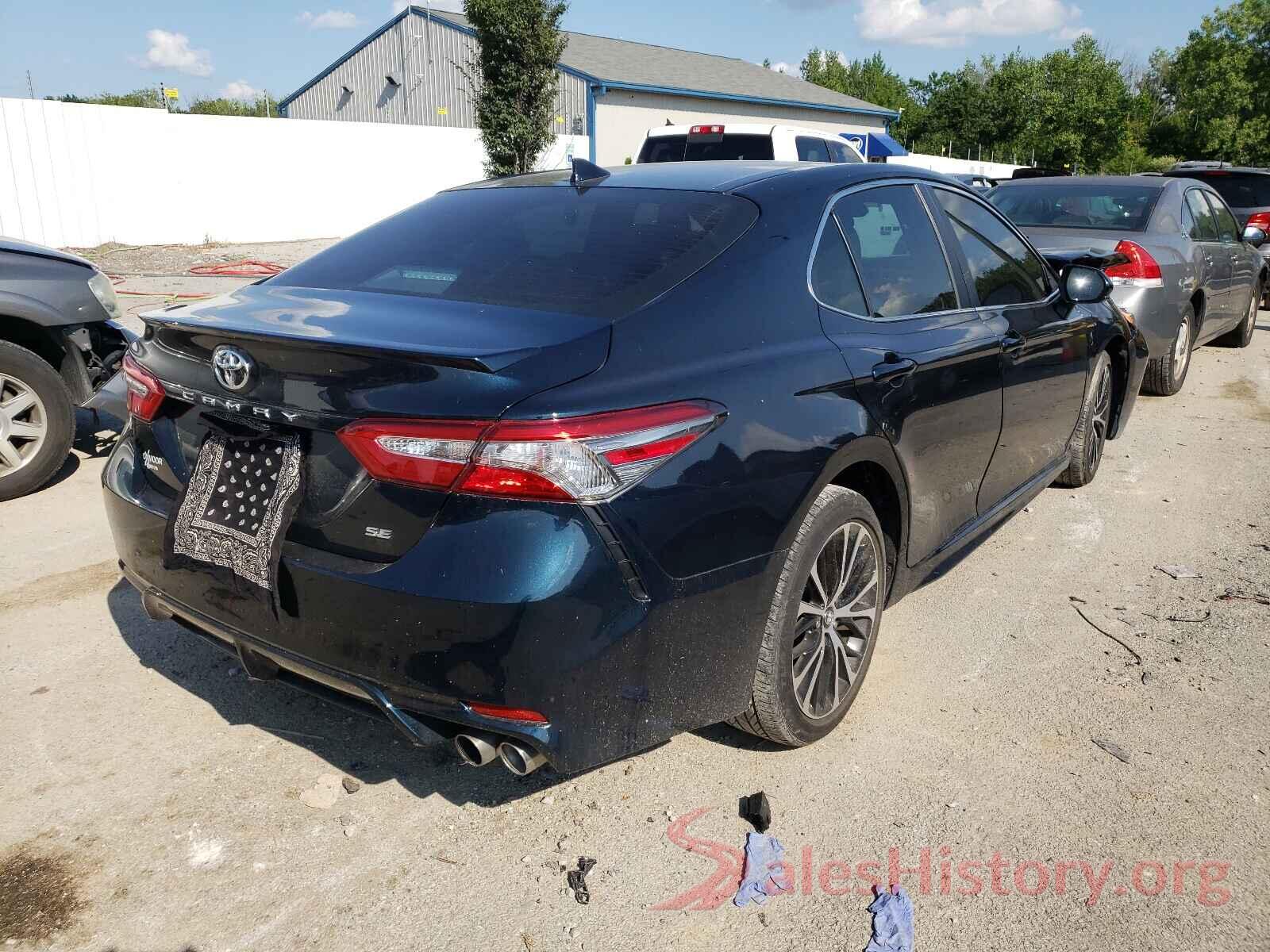 4T1B11HK8KU290562 2019 TOYOTA CAMRY