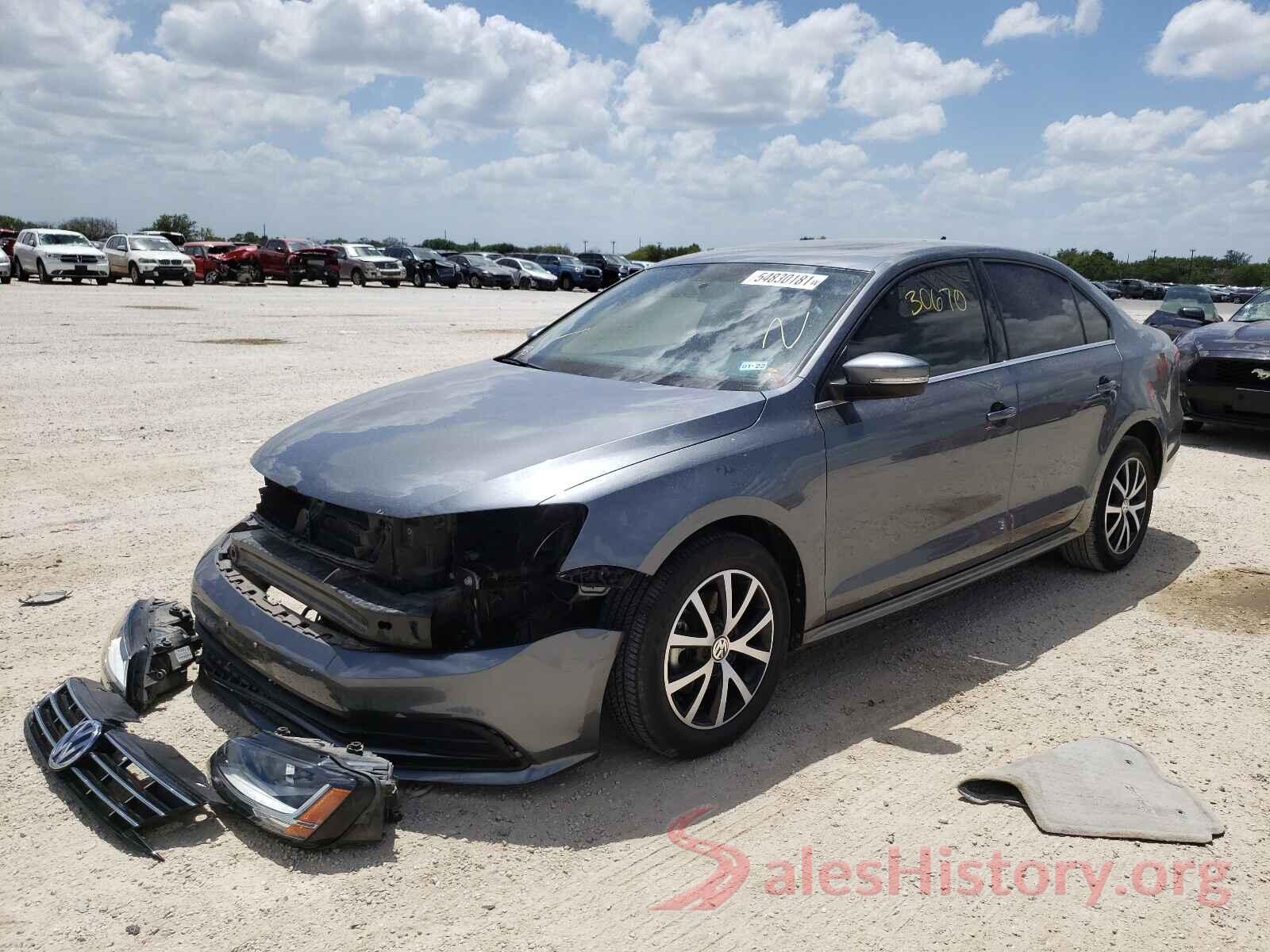 3VWDB7AJ1JM208993 2018 VOLKSWAGEN JETTA