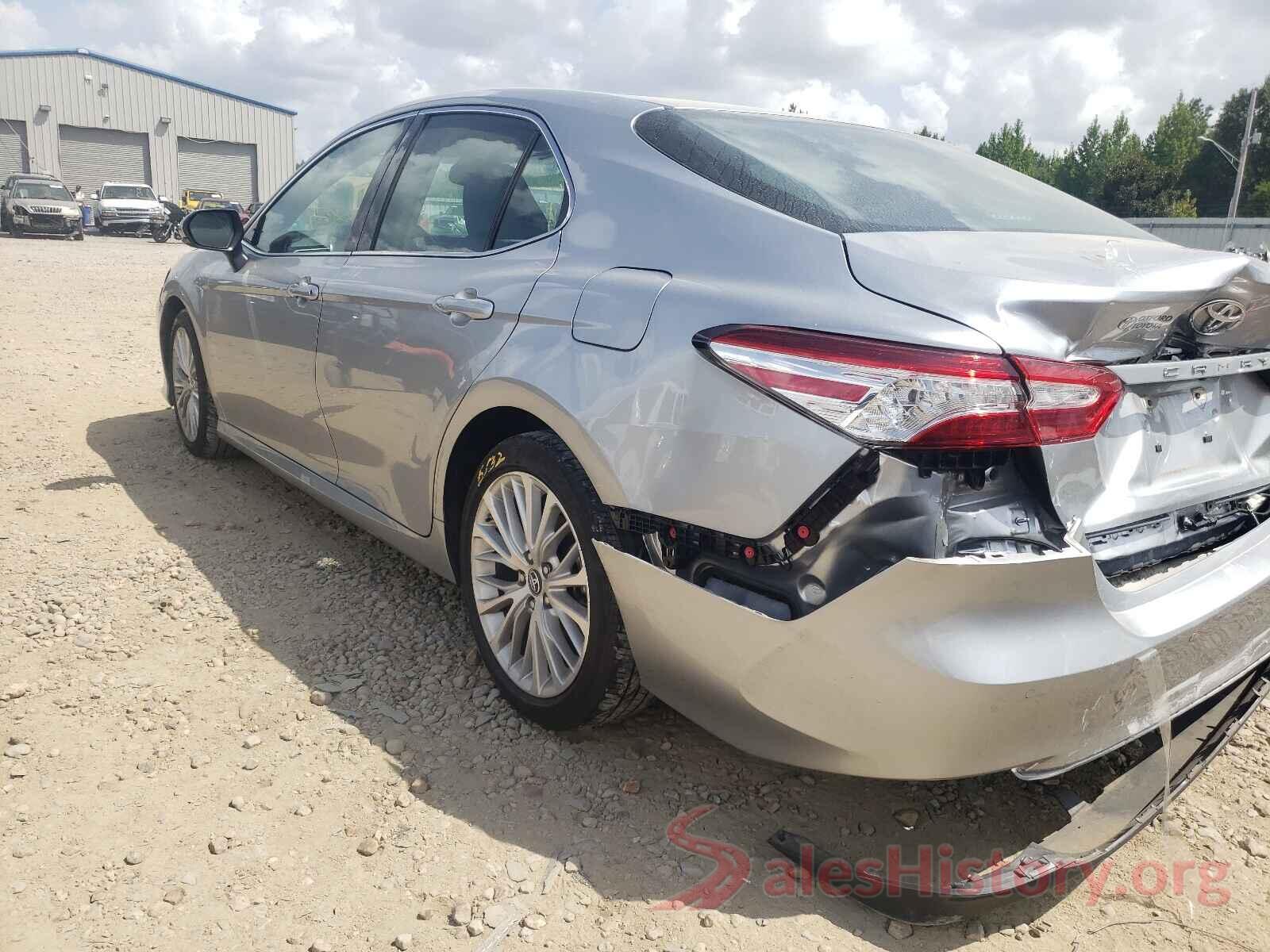 4T1B11HK2JU060286 2018 TOYOTA CAMRY