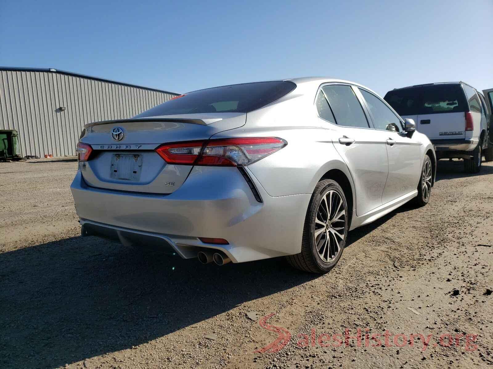 JTNB11HK4J3015176 2018 TOYOTA CAMRY