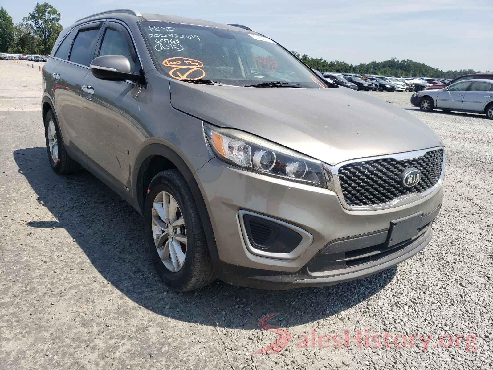 5XYPGDA30GG045387 2016 KIA SORENTO