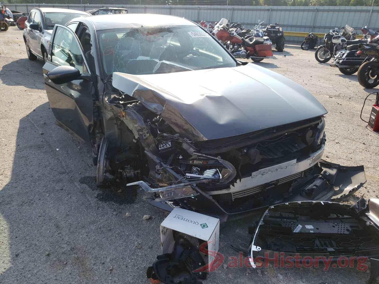 1HGCV1F16KA028596 2019 HONDA ACCORD