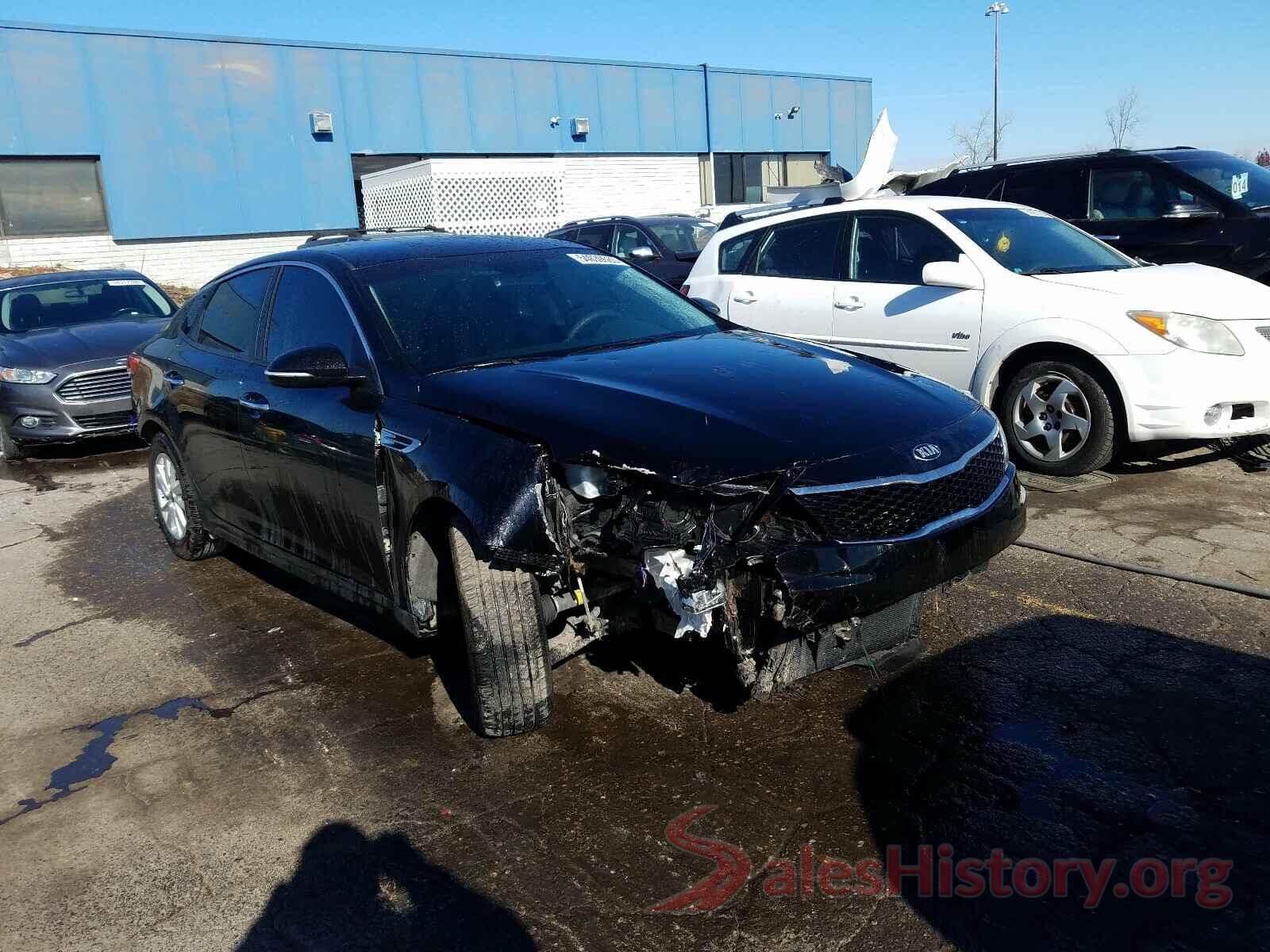 KNAGT4L37G5111125 2016 KIA OPTIMA