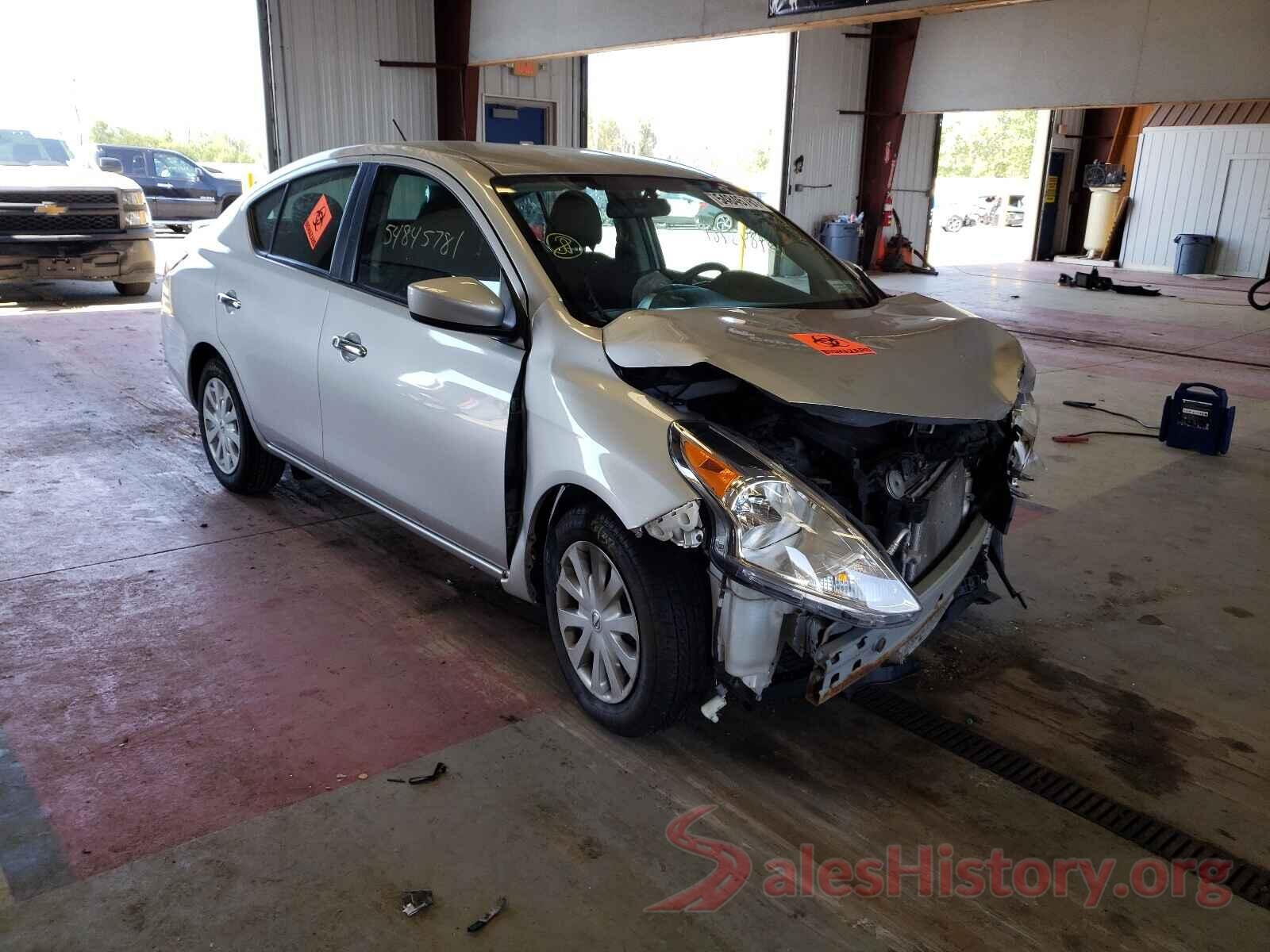 3N1CN7AP8JL848492 2018 NISSAN VERSA