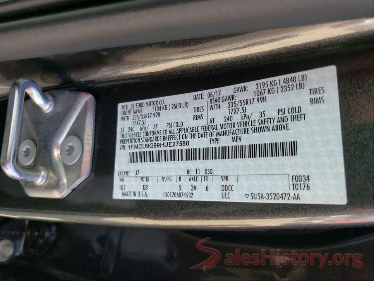 1FMCU9G99HUE27588 2017 FORD ESCAPE