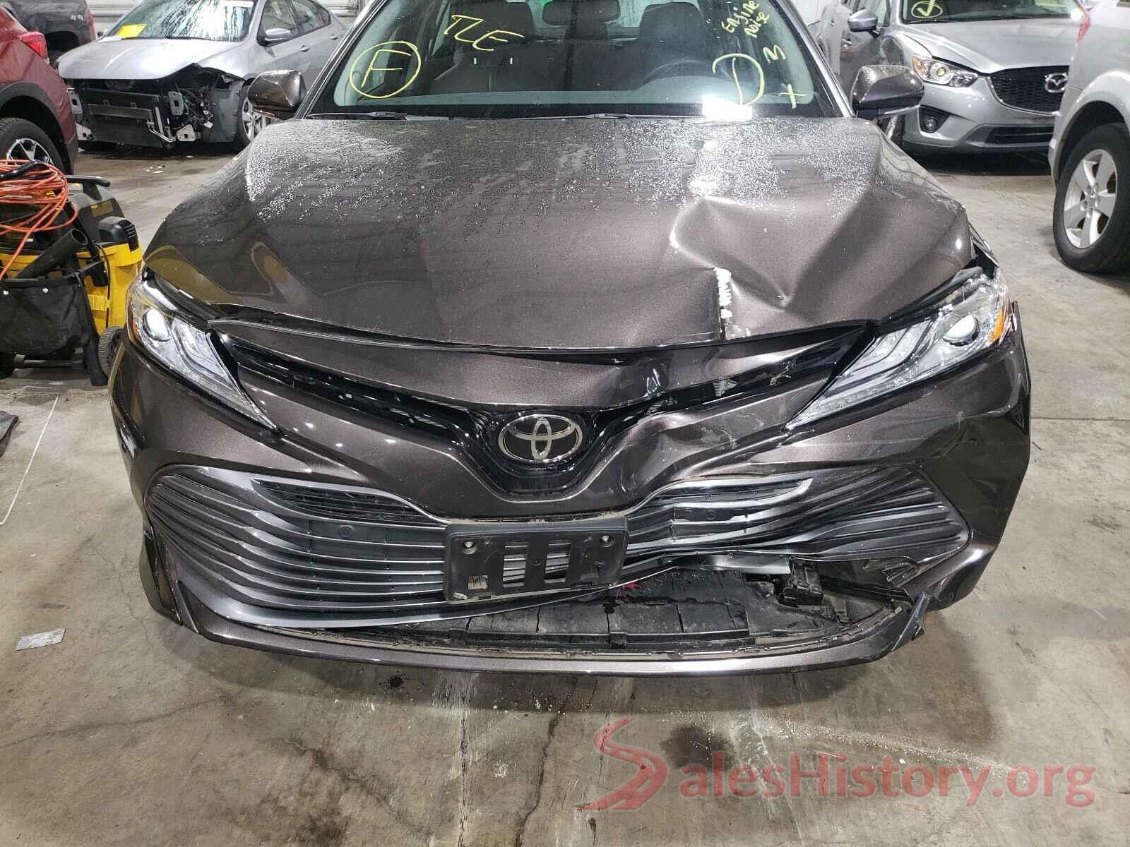 4T1B11HK0JU024774 2018 TOYOTA CAMRY