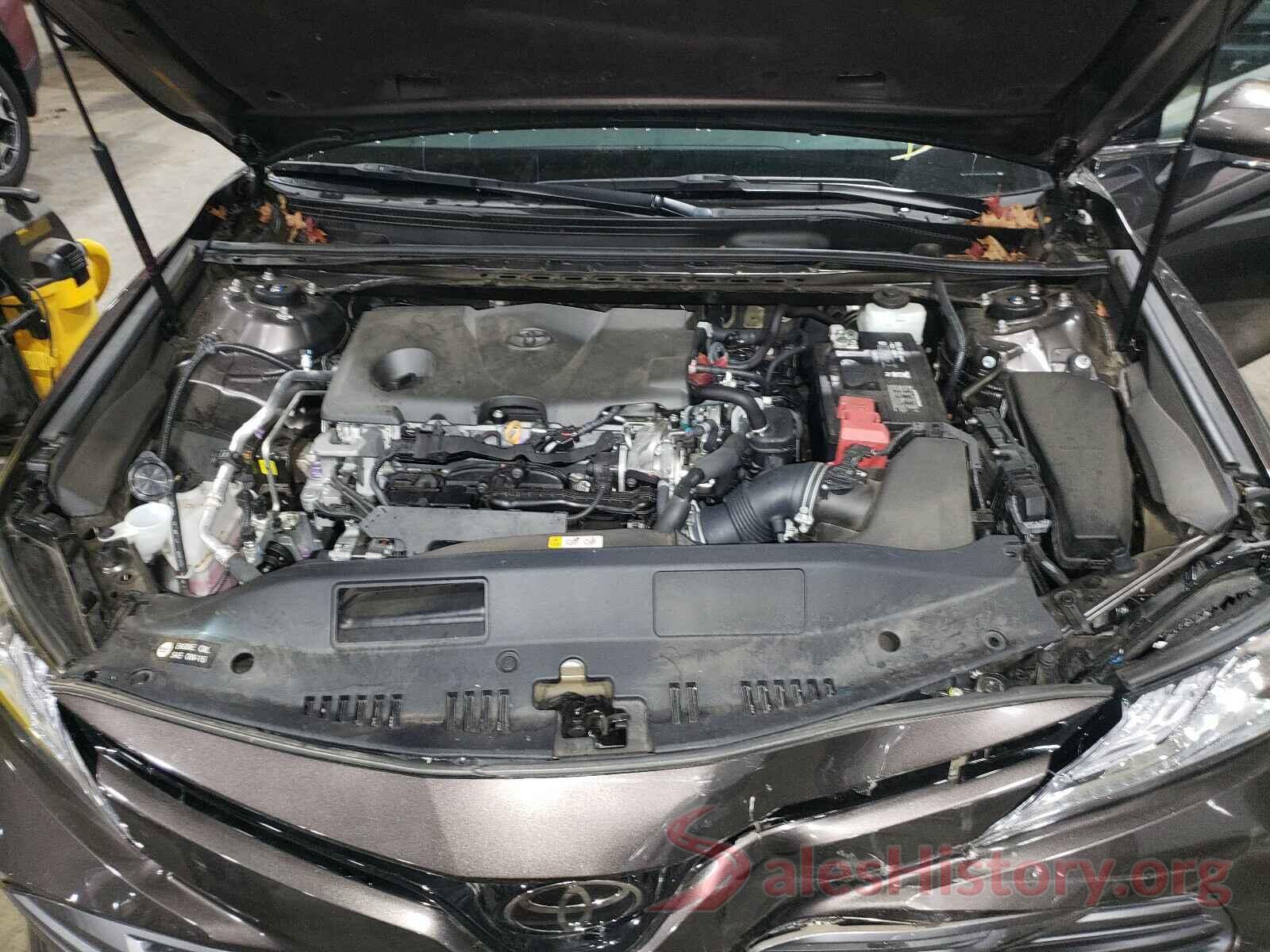 4T1B11HK0JU024774 2018 TOYOTA CAMRY