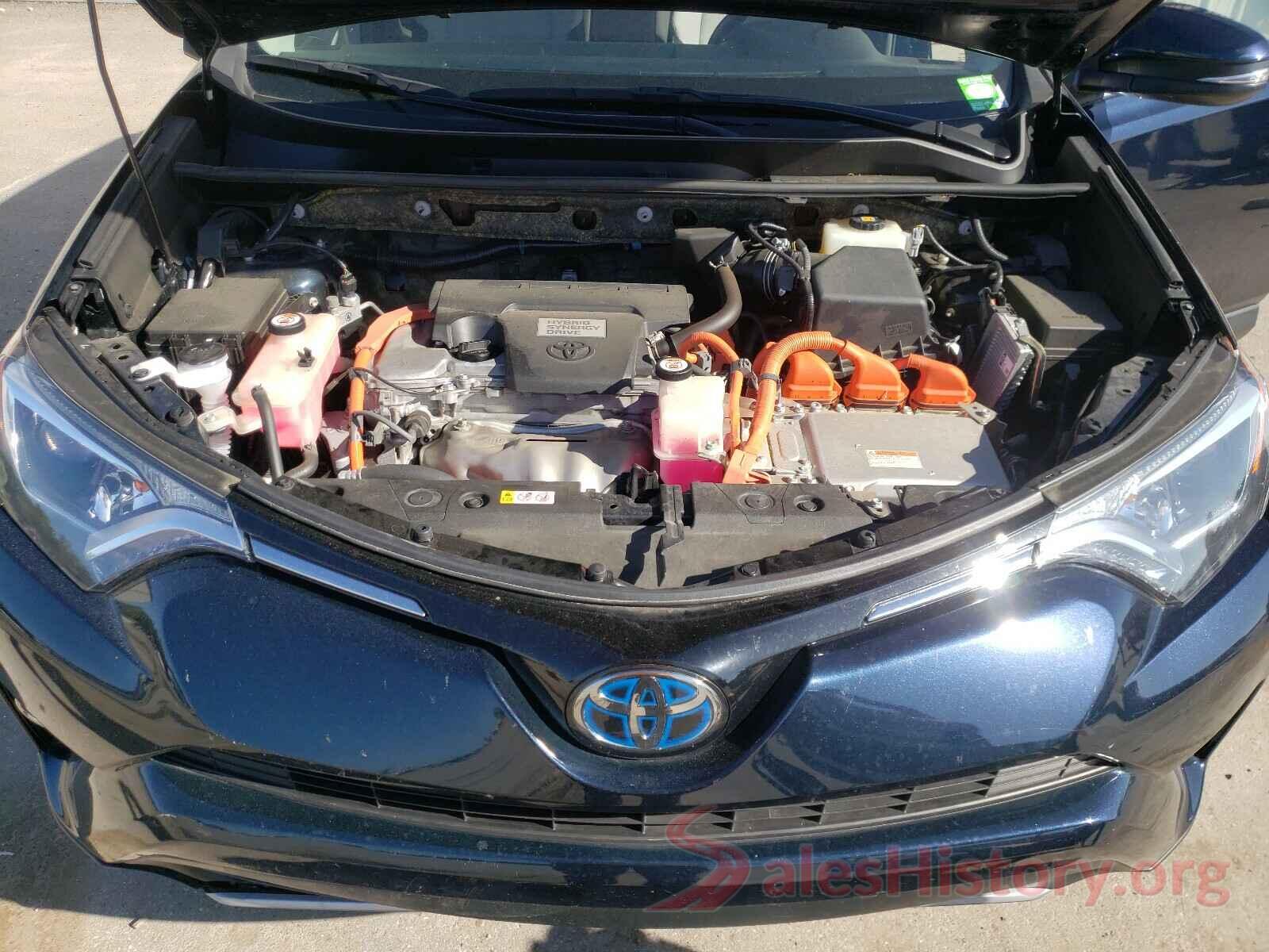 JTMRJREV8JD256278 2018 TOYOTA RAV4