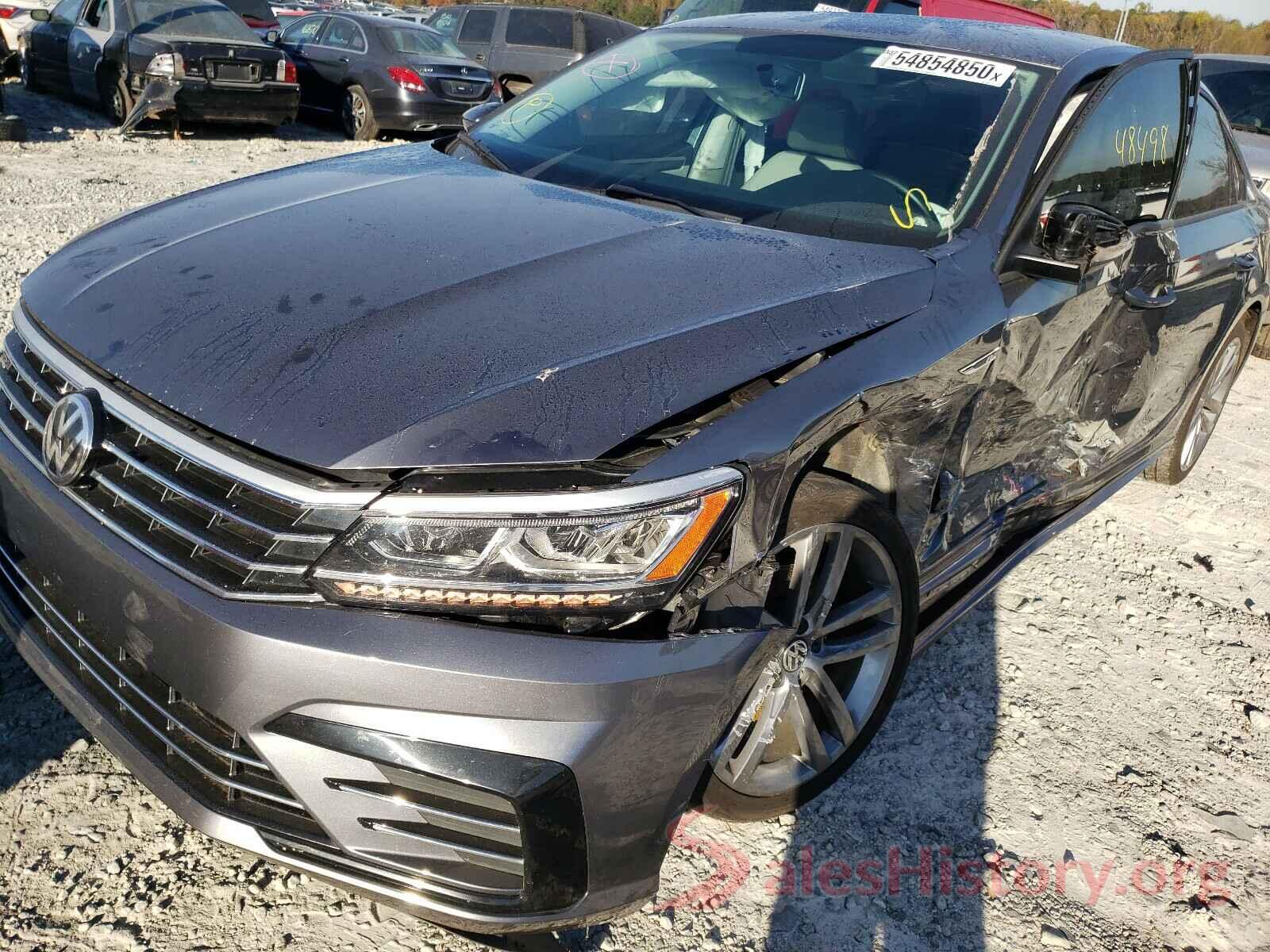 1VWAA7A33JC049211 2018 VOLKSWAGEN PASSAT