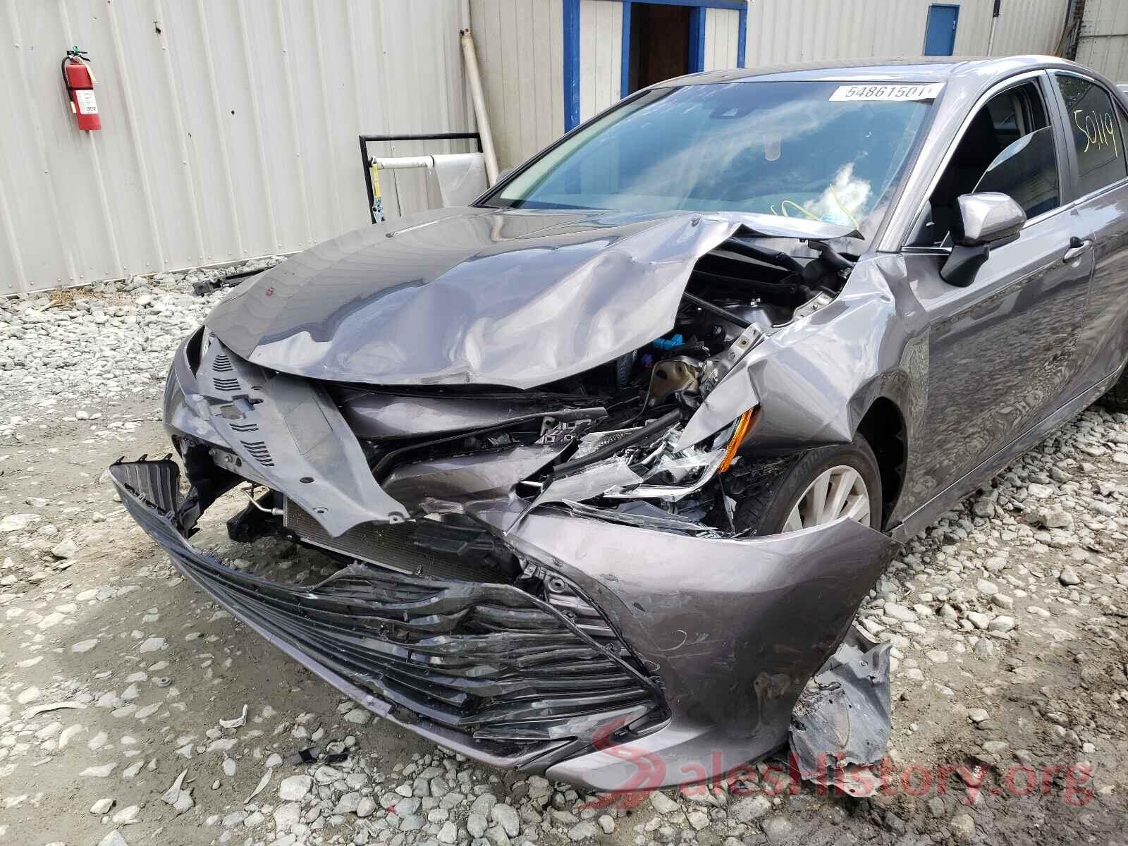 4T1B11HK0JU144154 2018 TOYOTA CAMRY