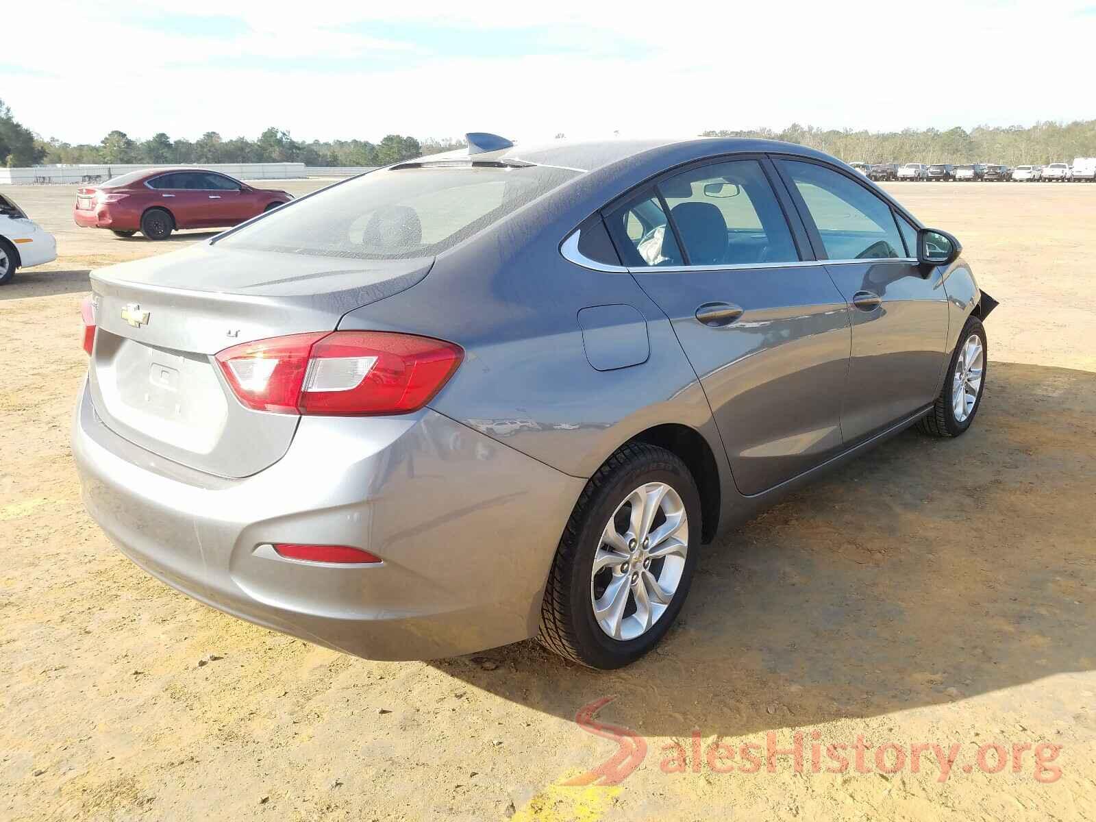 1G1BE5SM6K7117821 2019 CHEVROLET CRUZE