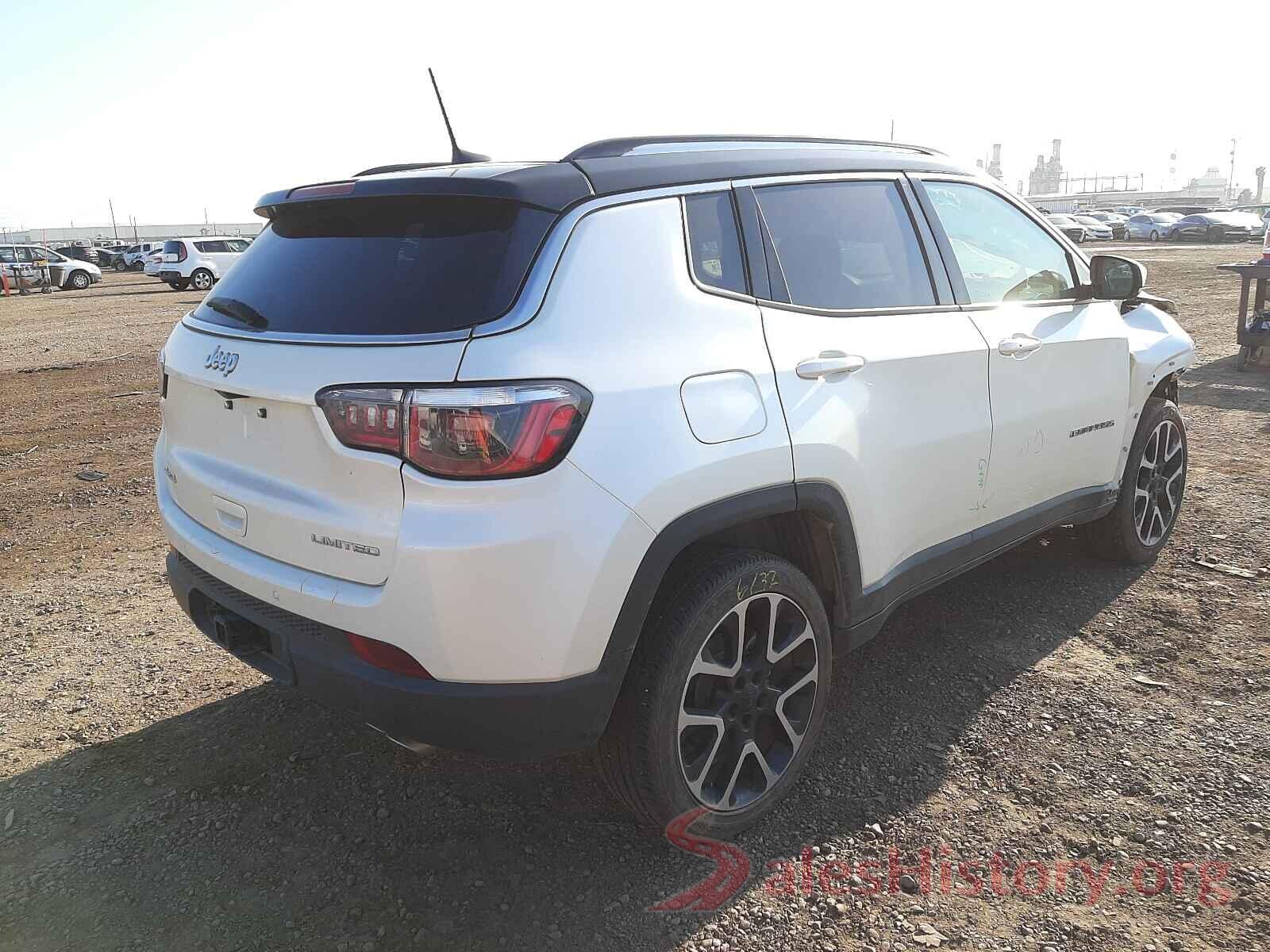 3C4NJDCB4JT337475 2018 JEEP COMPASS