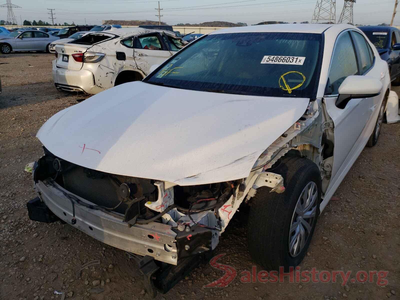 4T1B11HK7JU556085 2018 TOYOTA CAMRY