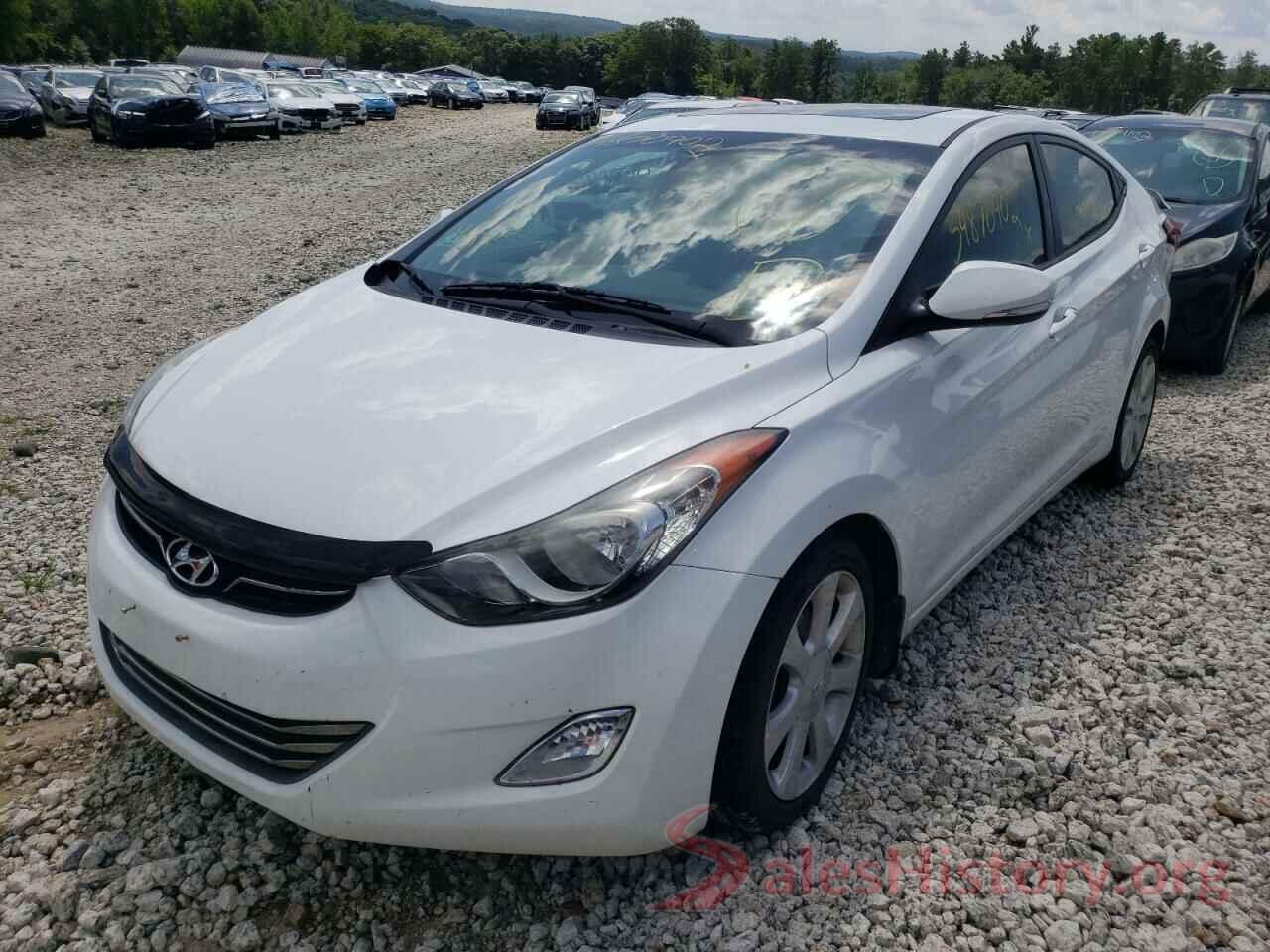 5NPDH4AE8DH443789 2013 HYUNDAI ELANTRA