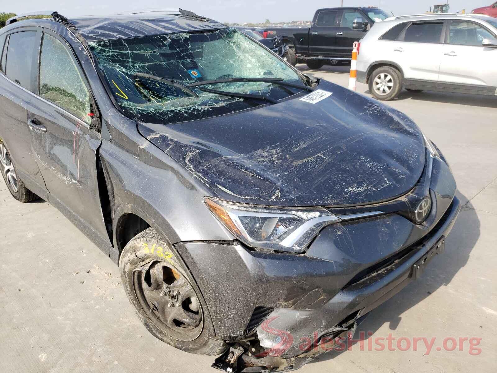 JTMZFREV6JD129319 2018 TOYOTA RAV4