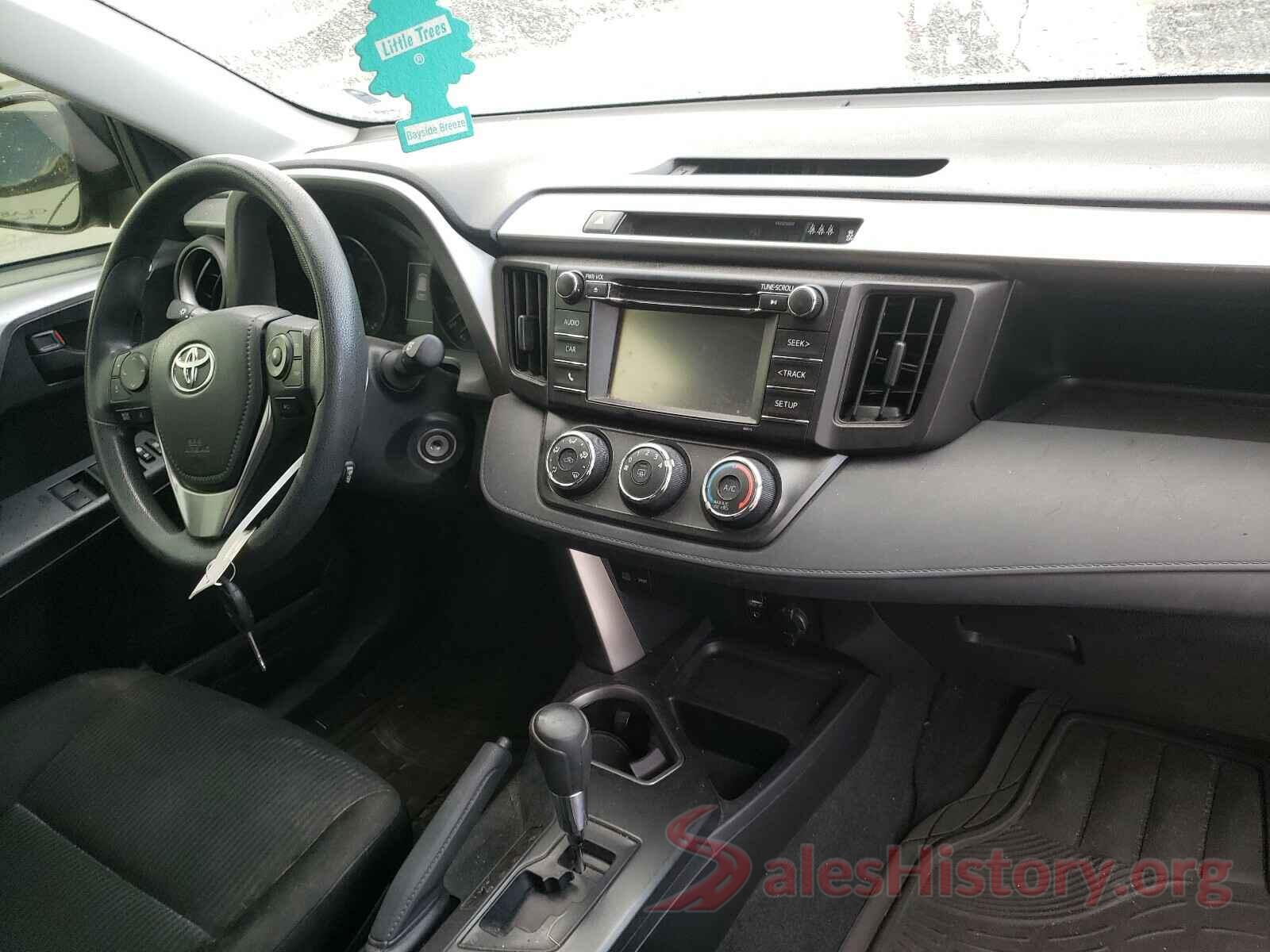 JTMZFREV8HJ117958 2017 TOYOTA RAV4