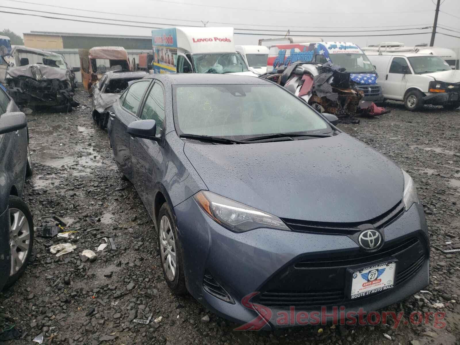 2T1BURHE3JC122358 2018 TOYOTA COROLLA