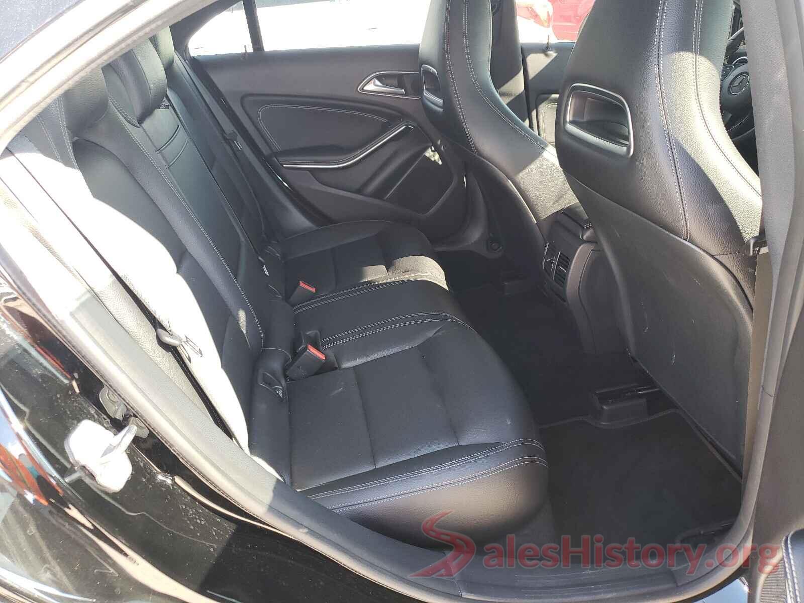 WDDSJ4EBXJN652335 2018 MERCEDES-BENZ CLA-CLASS