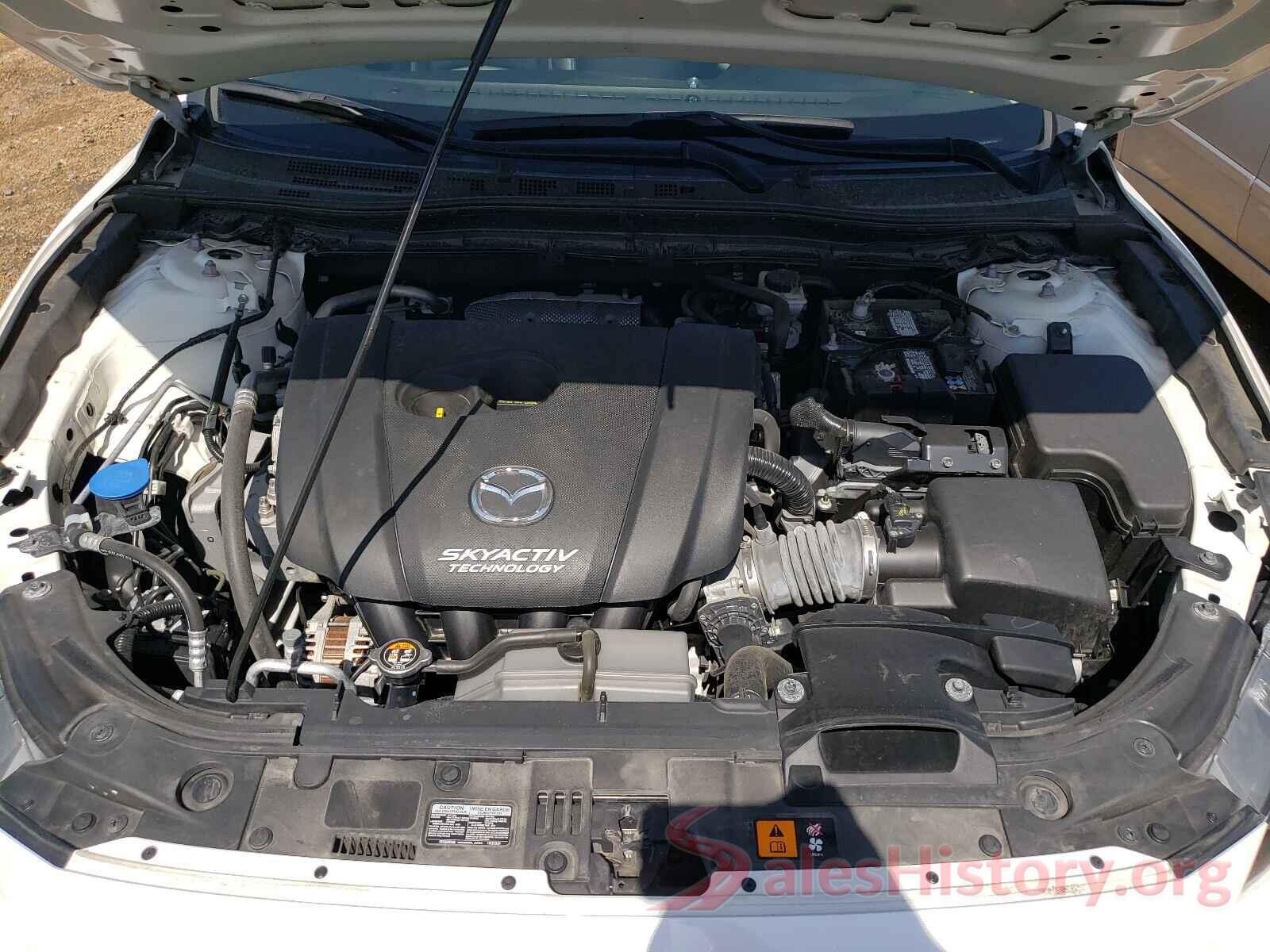 3MZBN1L38JM268148 2018 MAZDA 3