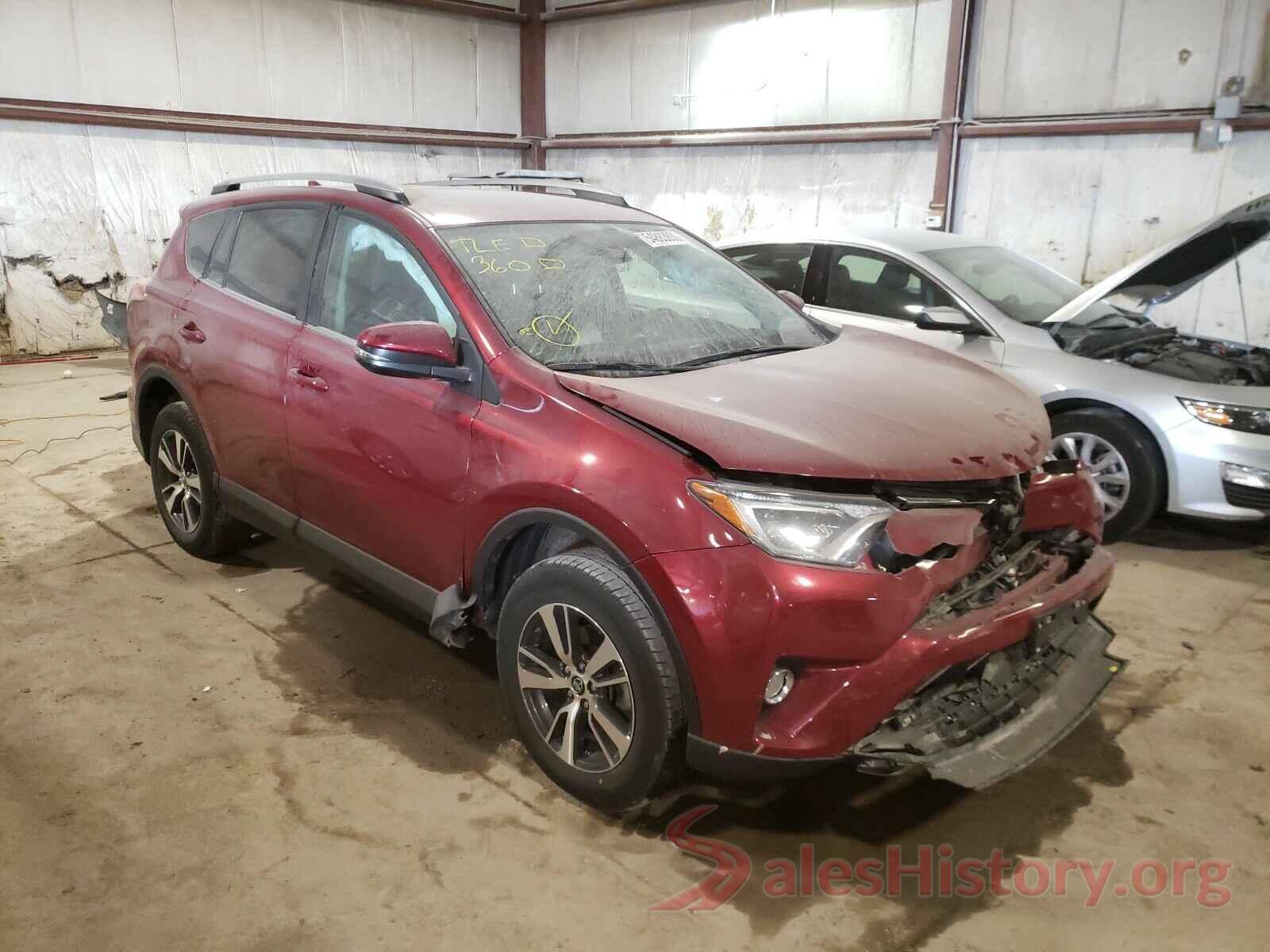 2T3RFREV5JW817377 2018 TOYOTA RAV4