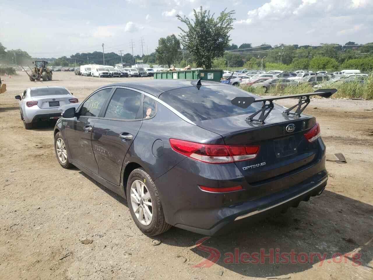 5XXGT4L34KG275116 2019 KIA OPTIMA