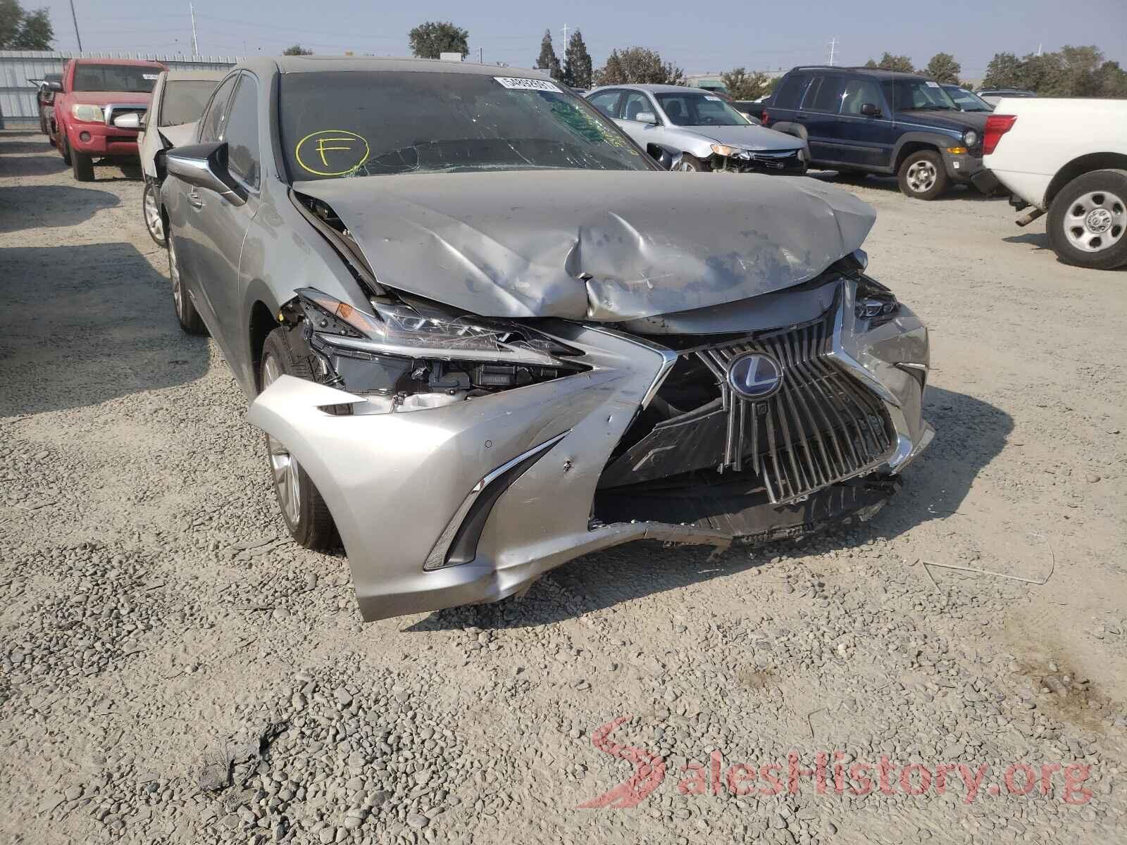 58AE21B18LU007274 2020 LEXUS ES300