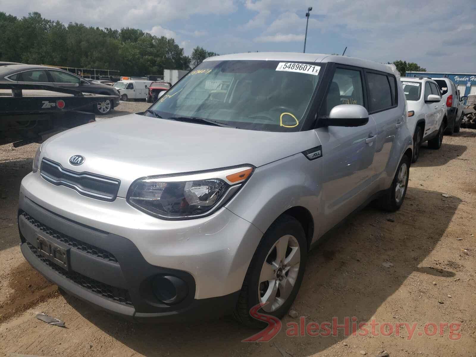 KNDJN2A27J7588604 2018 KIA SOUL