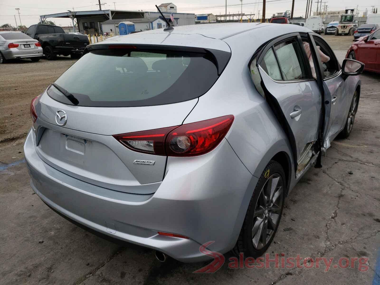 3MZBN1L36JM201483 2018 MAZDA 3