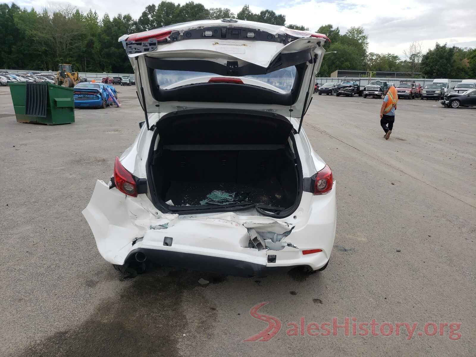 JM1BN1L39H1123484 2017 MAZDA 3