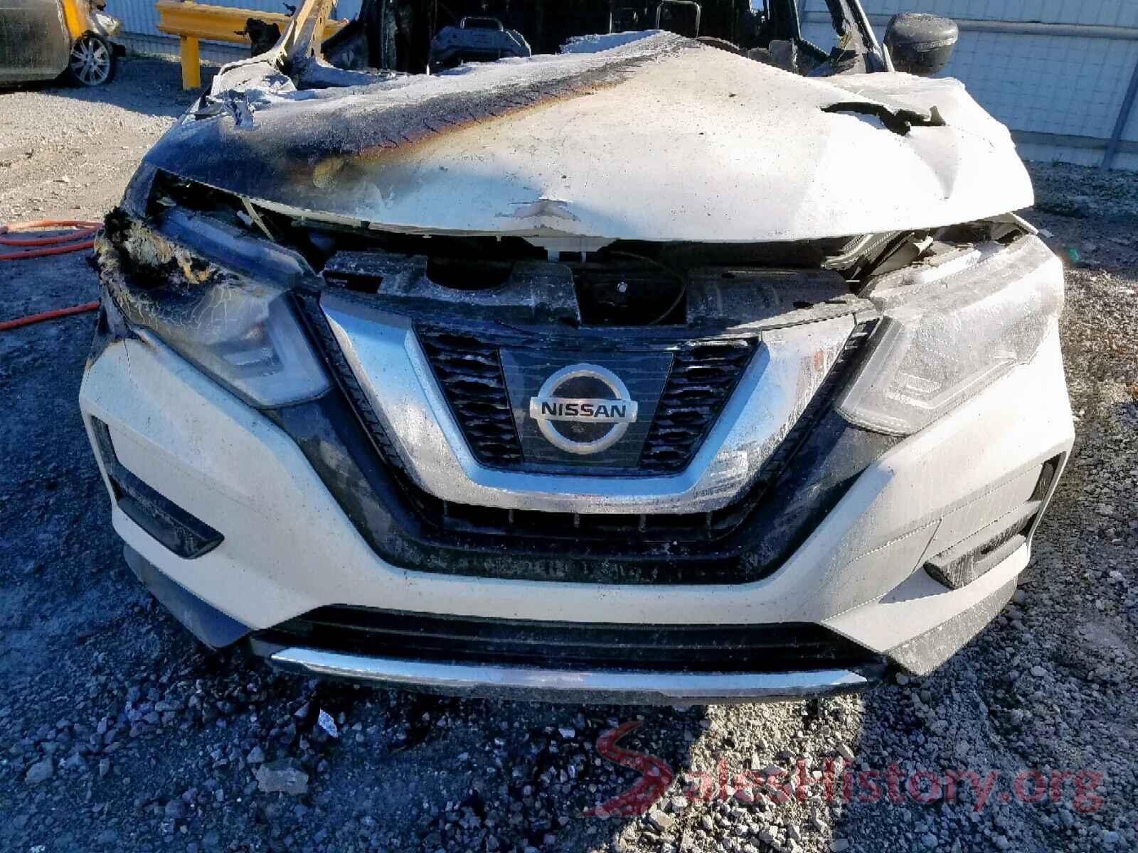 5N1AT2MV3HC885572 2017 NISSAN ROGUE