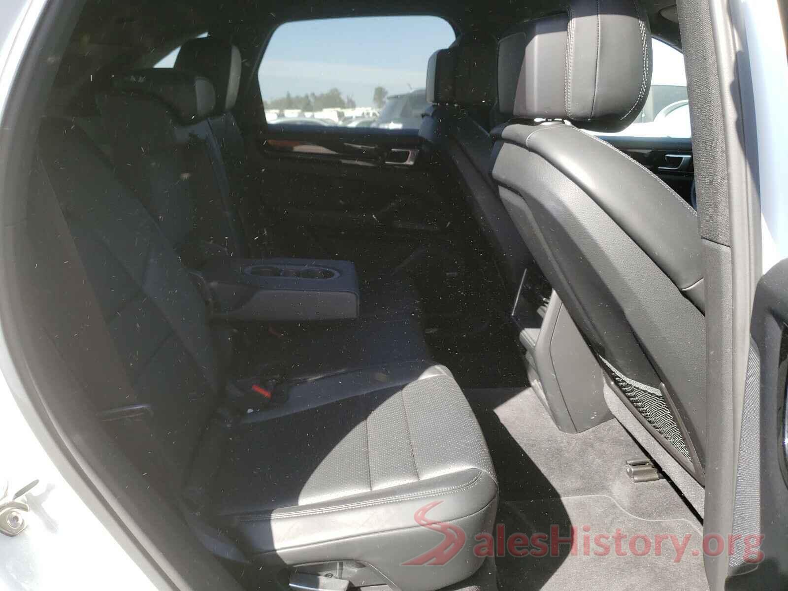 WP1AA2AY4KDA09070 2019 PORSCHE CAYENNE