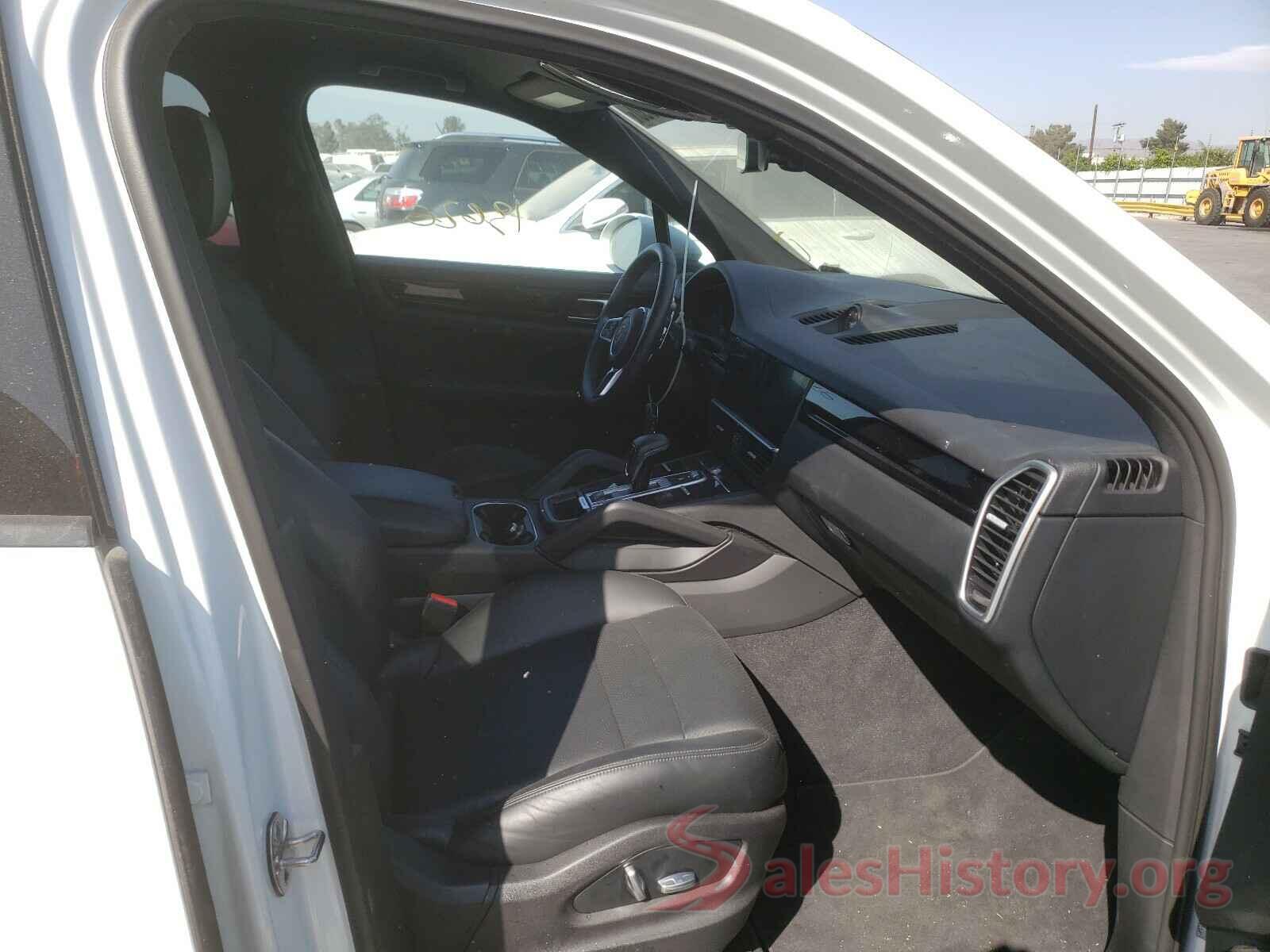 WP1AA2AY4KDA09070 2019 PORSCHE CAYENNE