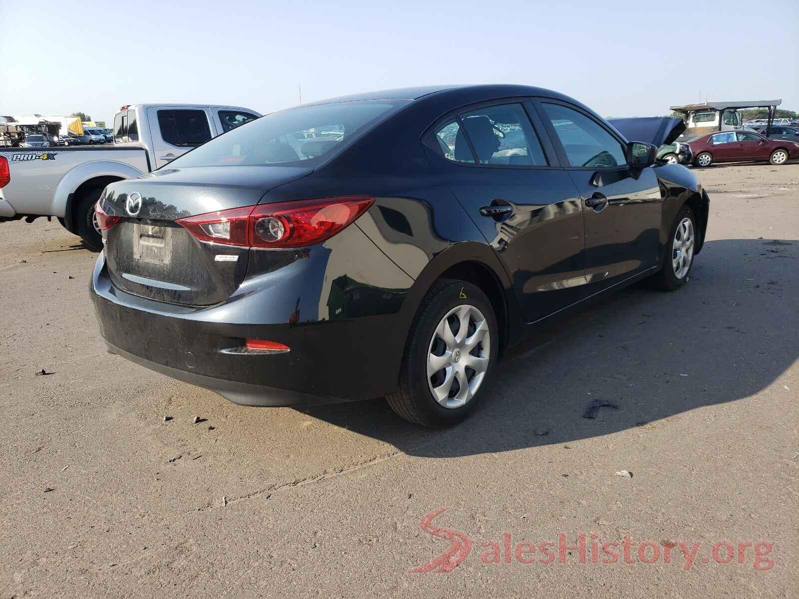 3MZBN1U79JM225925 2018 MAZDA 3