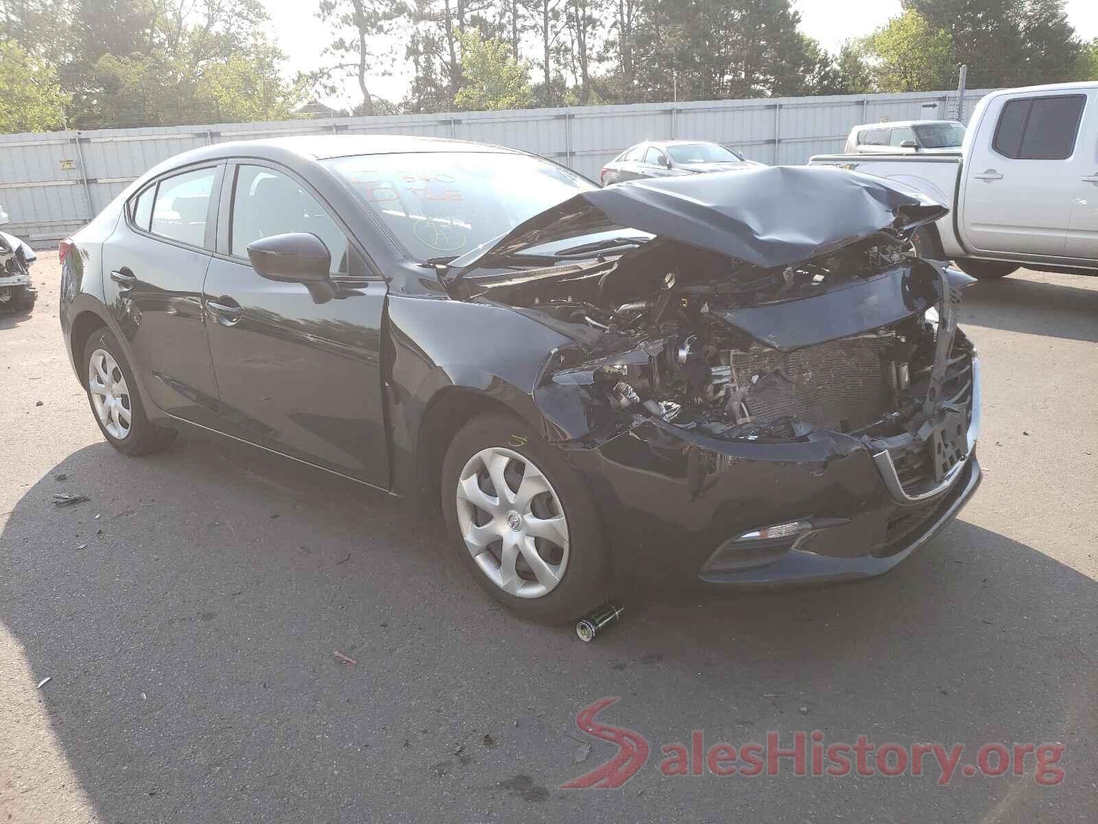 3MZBN1U79JM225925 2018 MAZDA 3