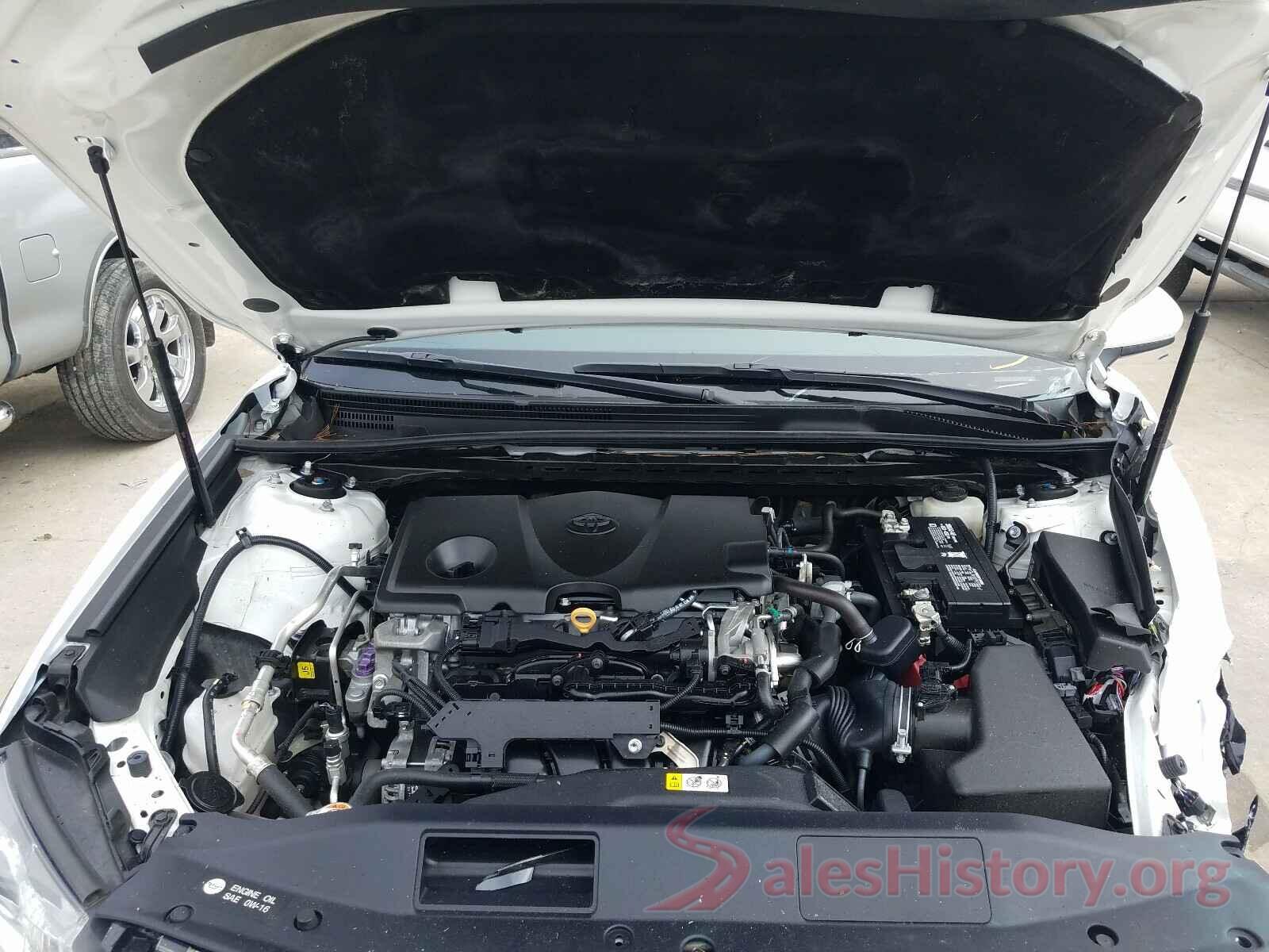 4T1B11HK7JU590205 2018 TOYOTA CAMRY