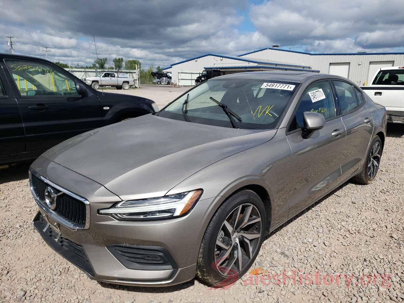 7JRA22TK3KG011299 2019 VOLVO S60