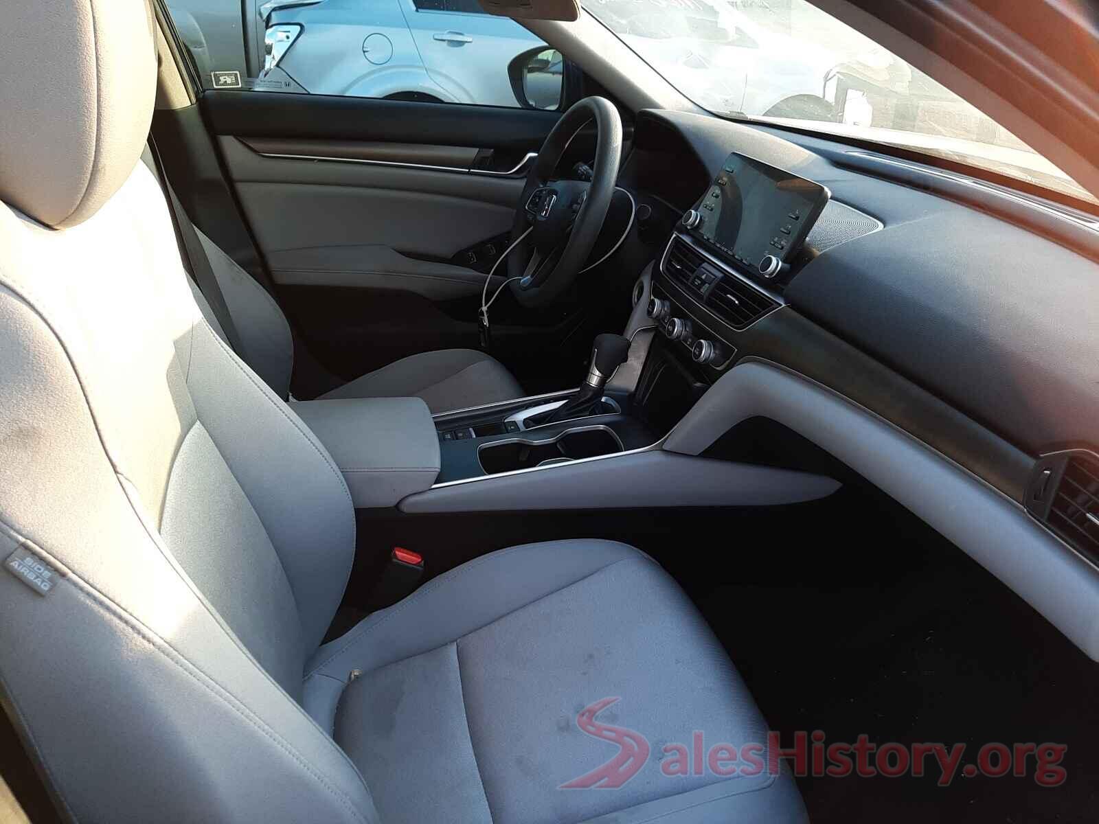 1HGCV1F13JA096434 2018 HONDA ACCORD