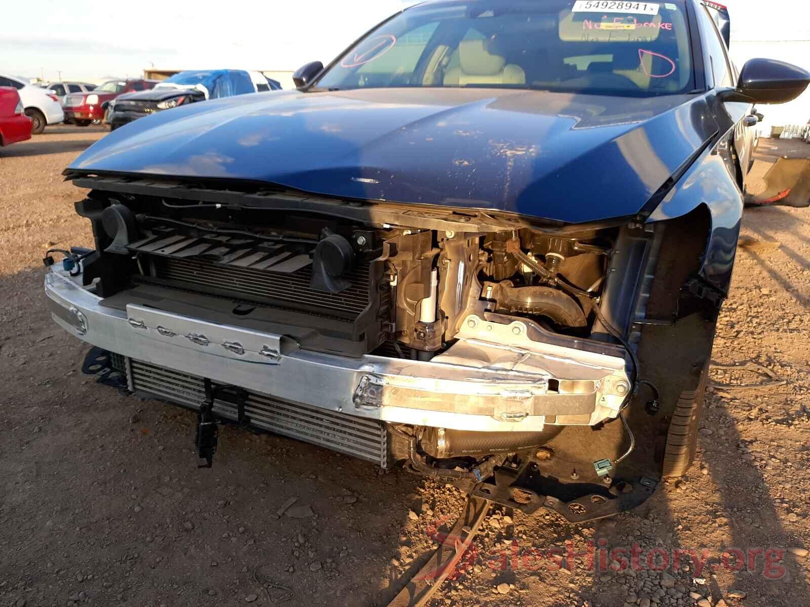 1HGCV1F13JA096434 2018 HONDA ACCORD