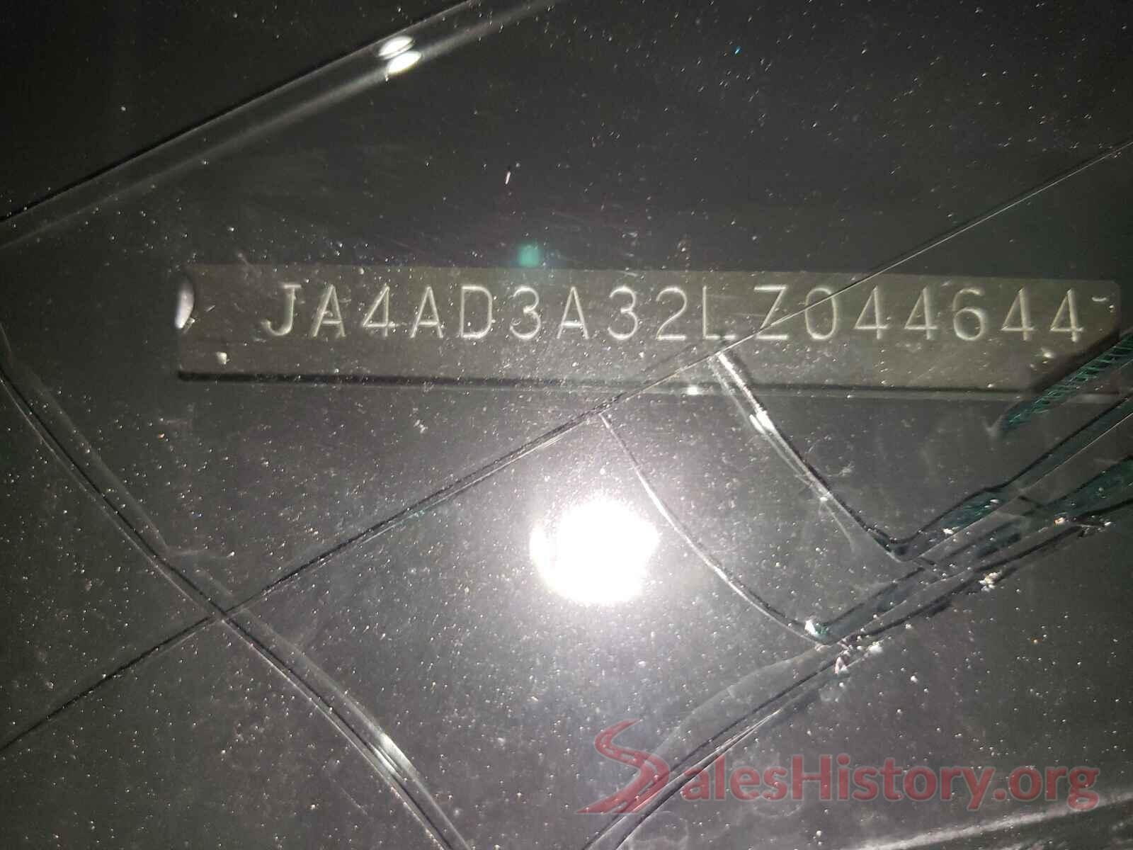 JA4AD3A32LZ044644 2020 MITSUBISHI OUTLANDER