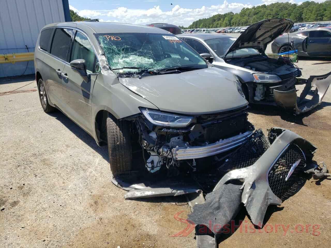 2C4RC1L7XNR155956 2022 CHRYSLER PACIFICA